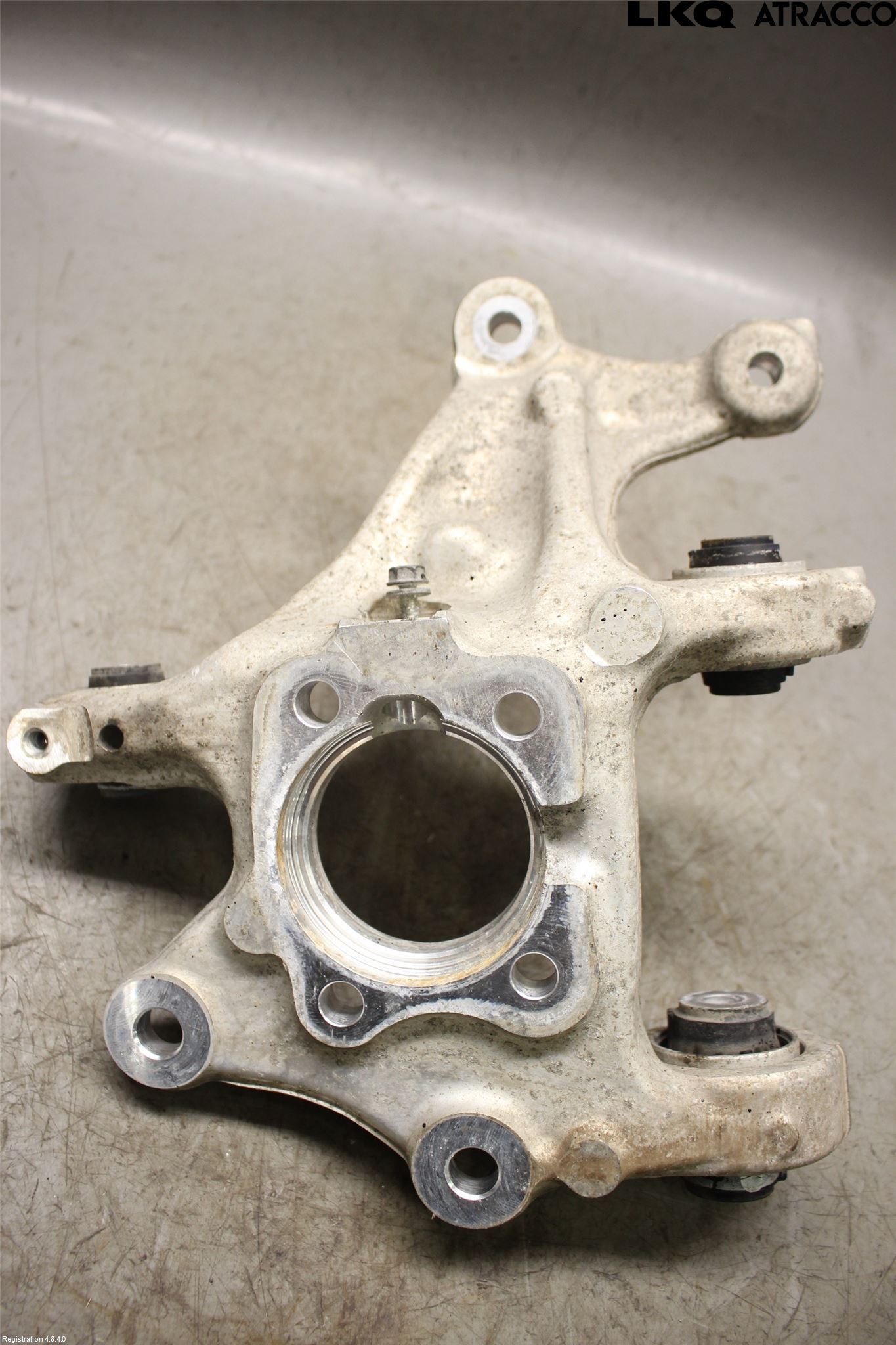 Toyota RAV4 19- Spindel Hb