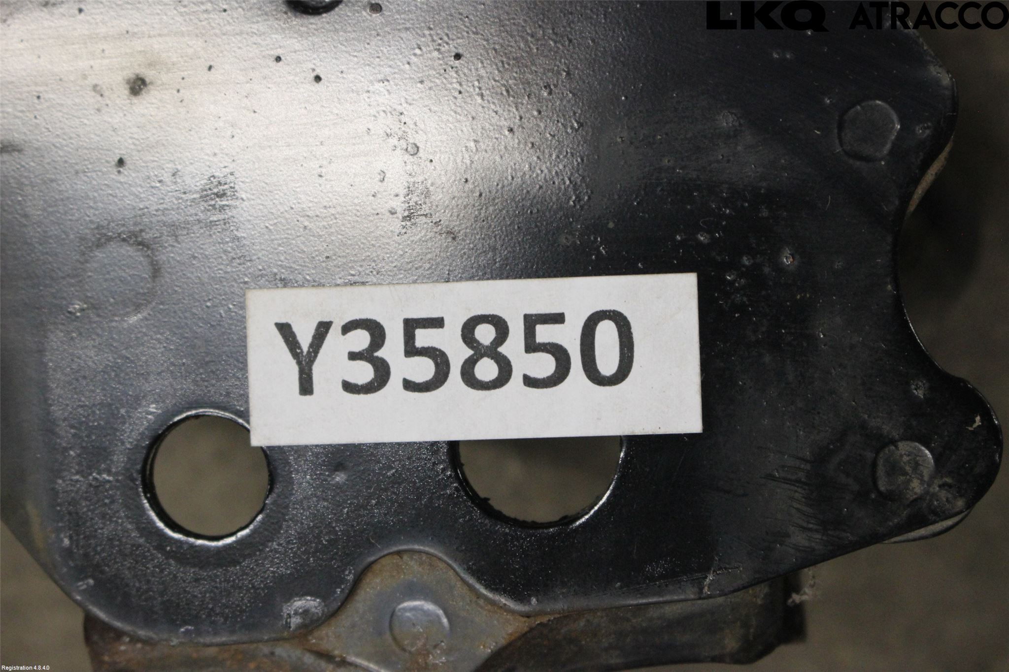 Toyota AVENSIS 16-18 Motorbjelke (Langs Gående )