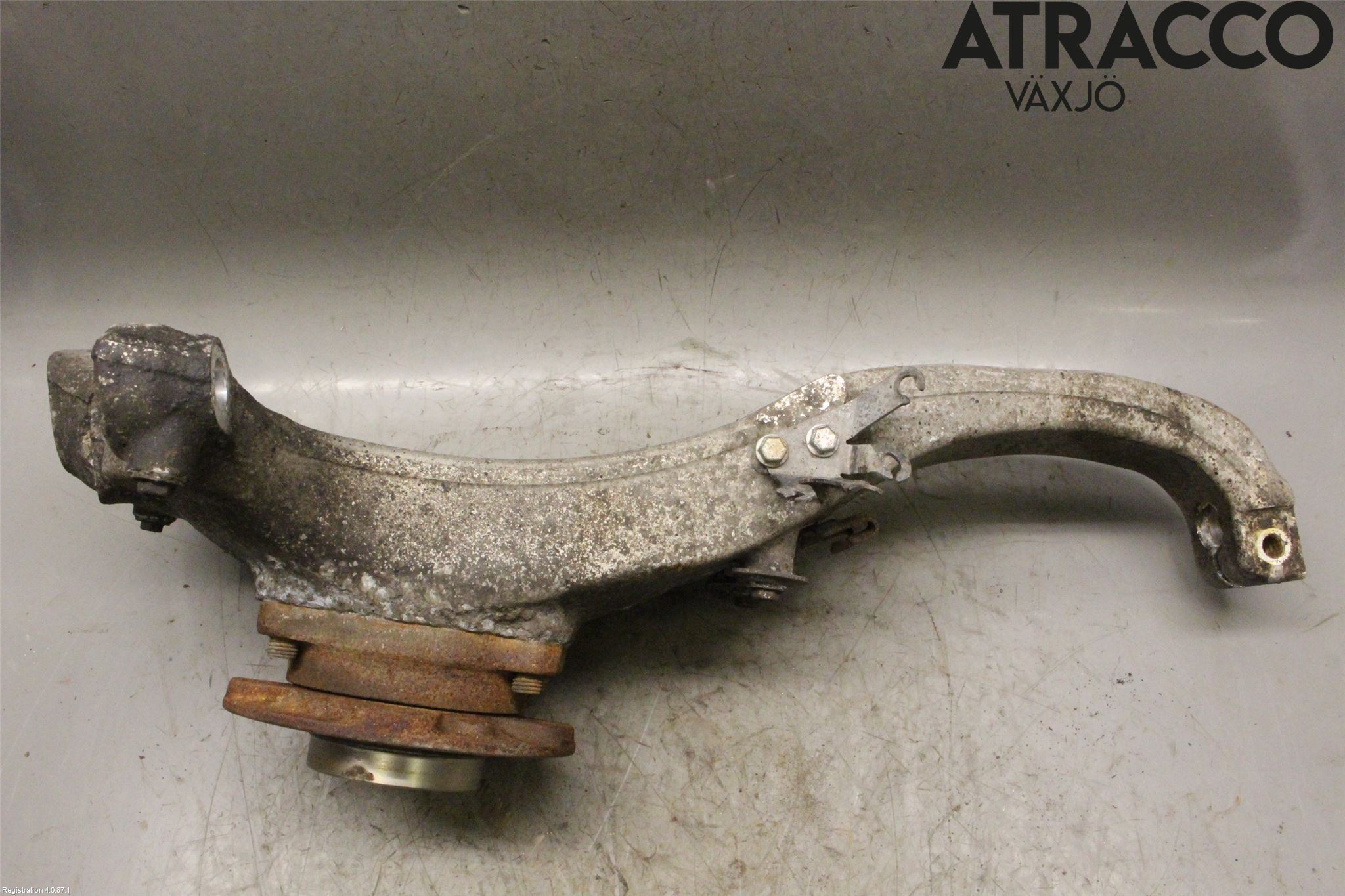 BMW 5 F10/F11/F18 09-17 Spindel Vf
