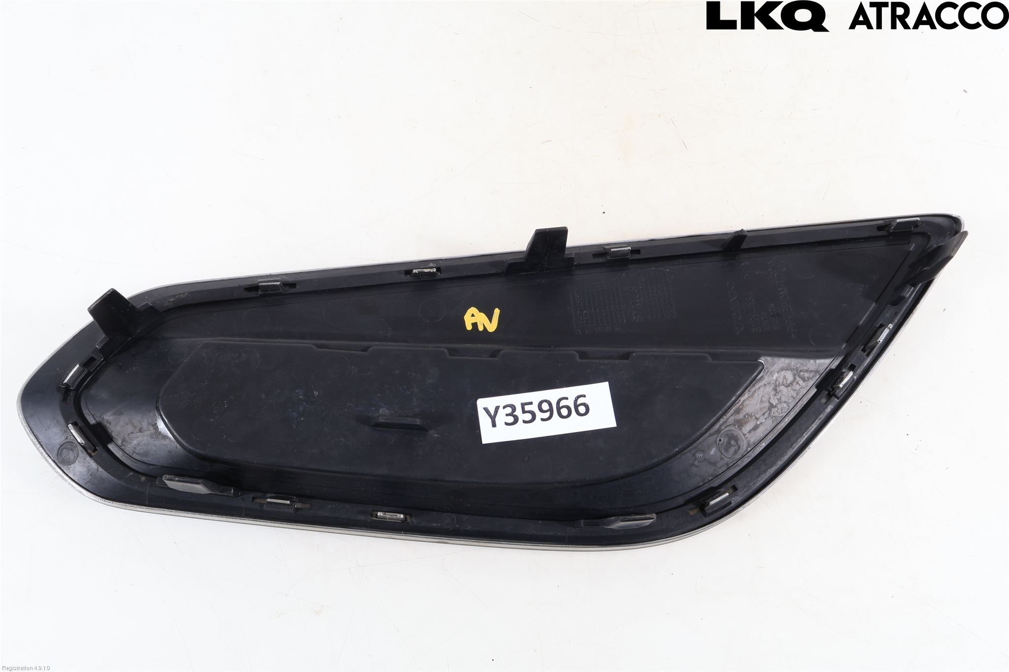 Volvo V60 11-13 Støtfanger Foran Hjørne Høyr