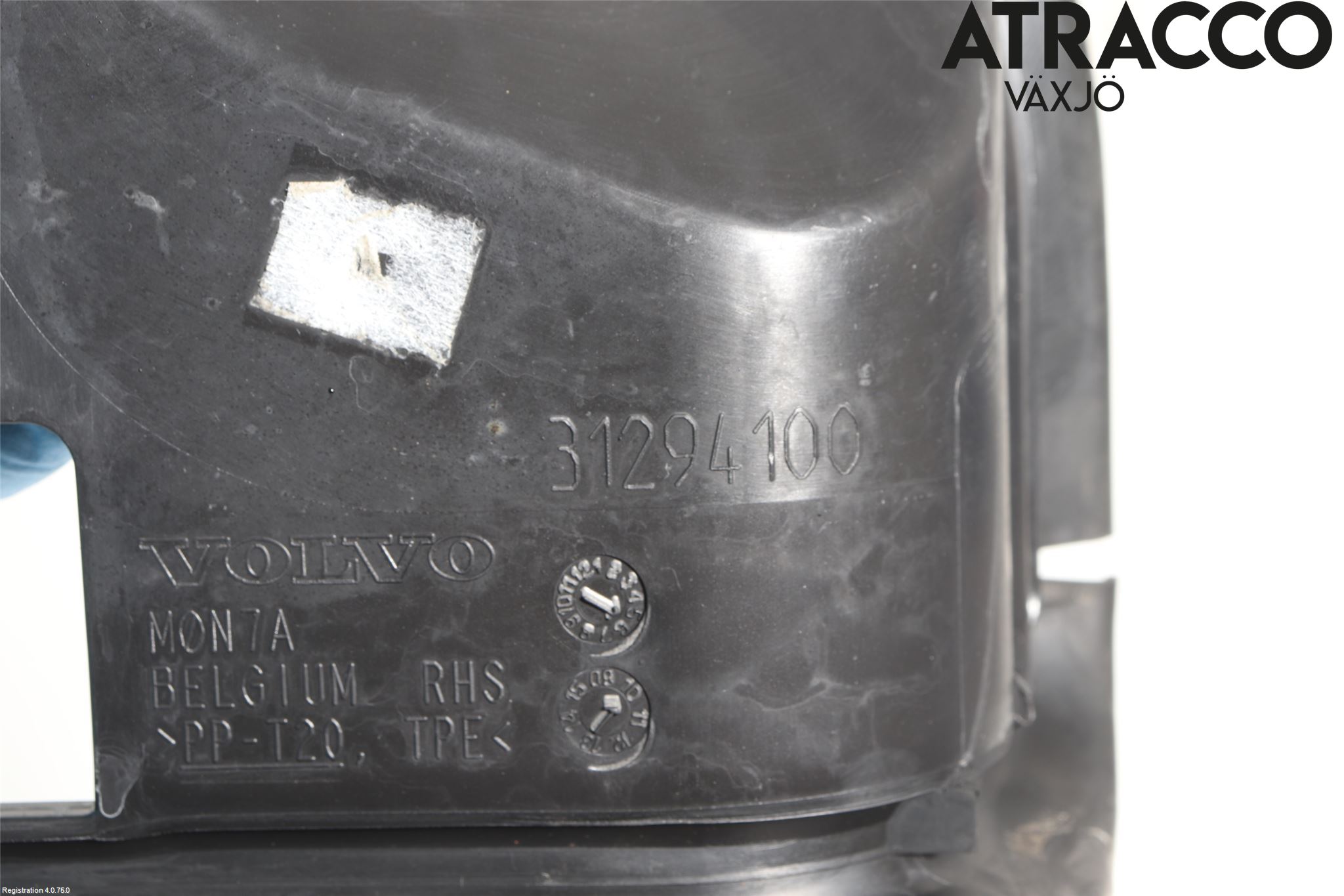 Volvo V70 08-13 Luftstyring Front