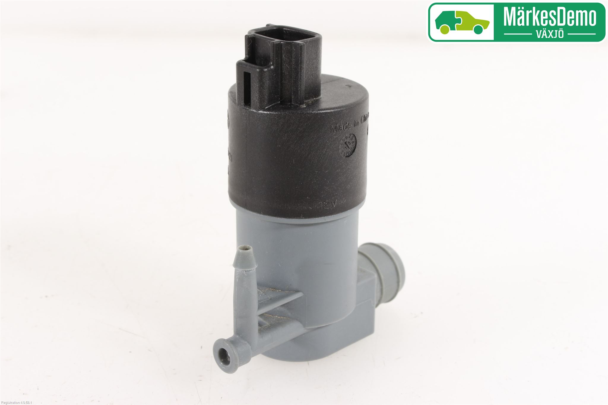 Toyota YARIS XP130 15-20 Spylerpumpe Frontrute