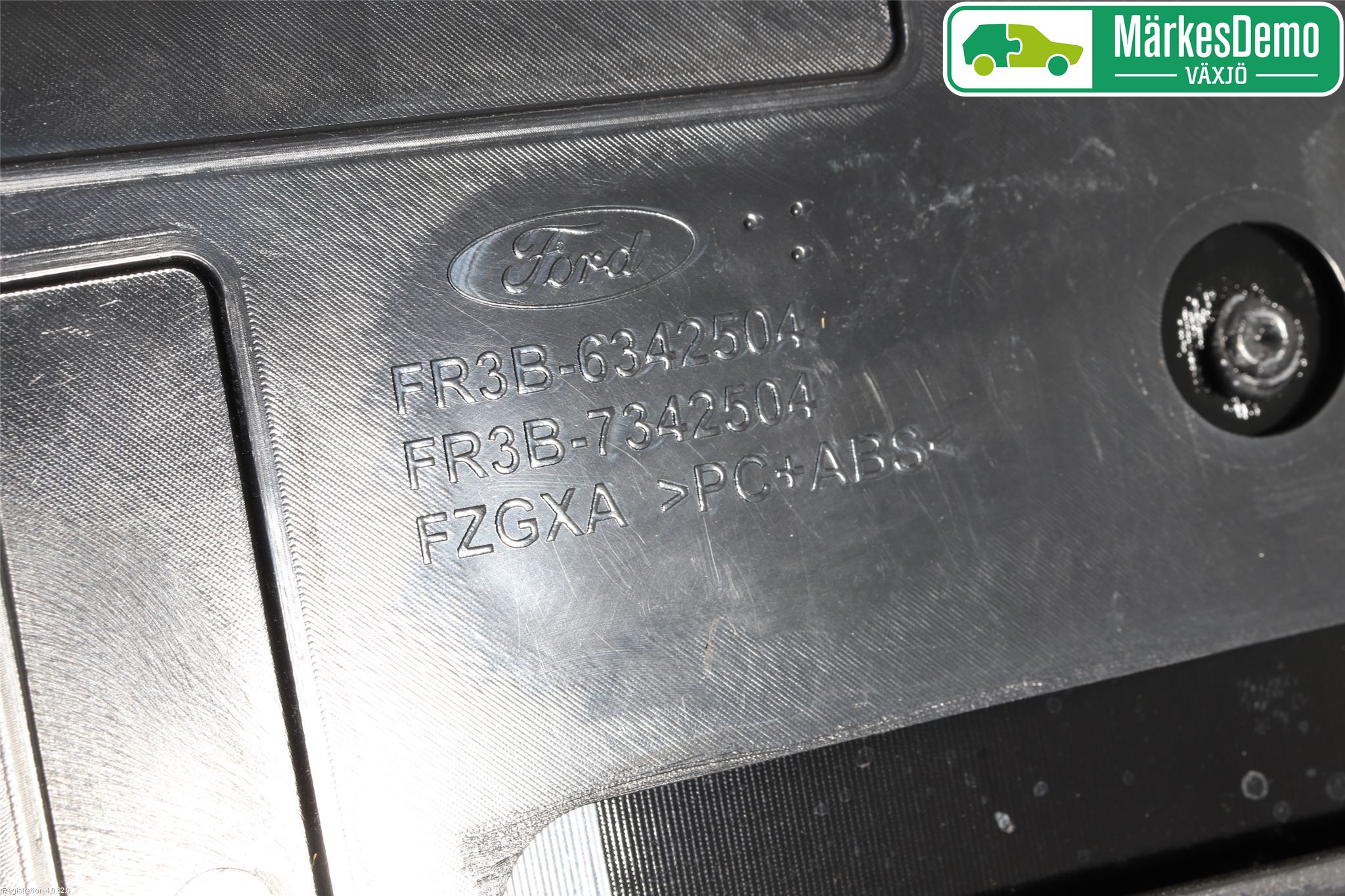 Ford MUSTANG VI 15-22 Refleksplate - Skiltplate