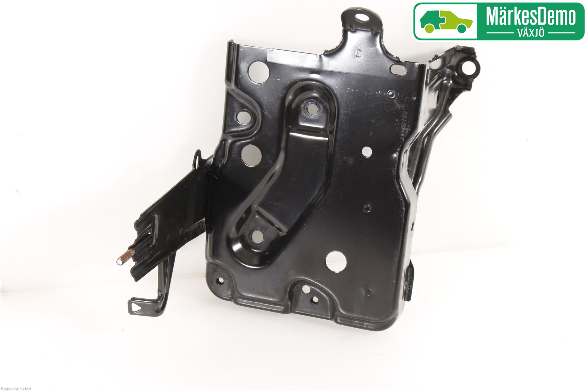 Toyota YARIS XP130 15-20 Batterikasse - Feste - Holder