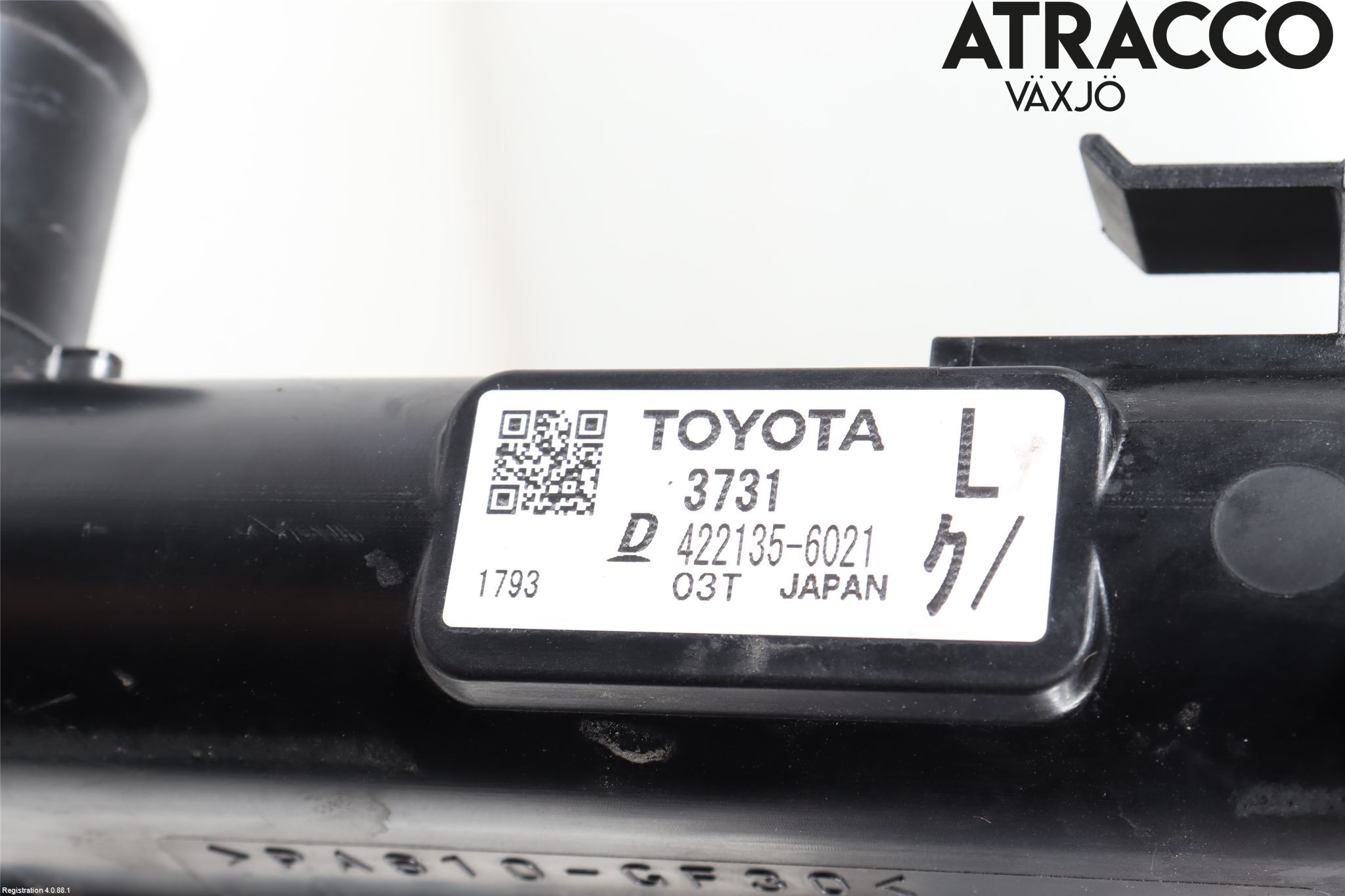 Toyota PRIUS (ZVW50) 16-21 Radiator Automat