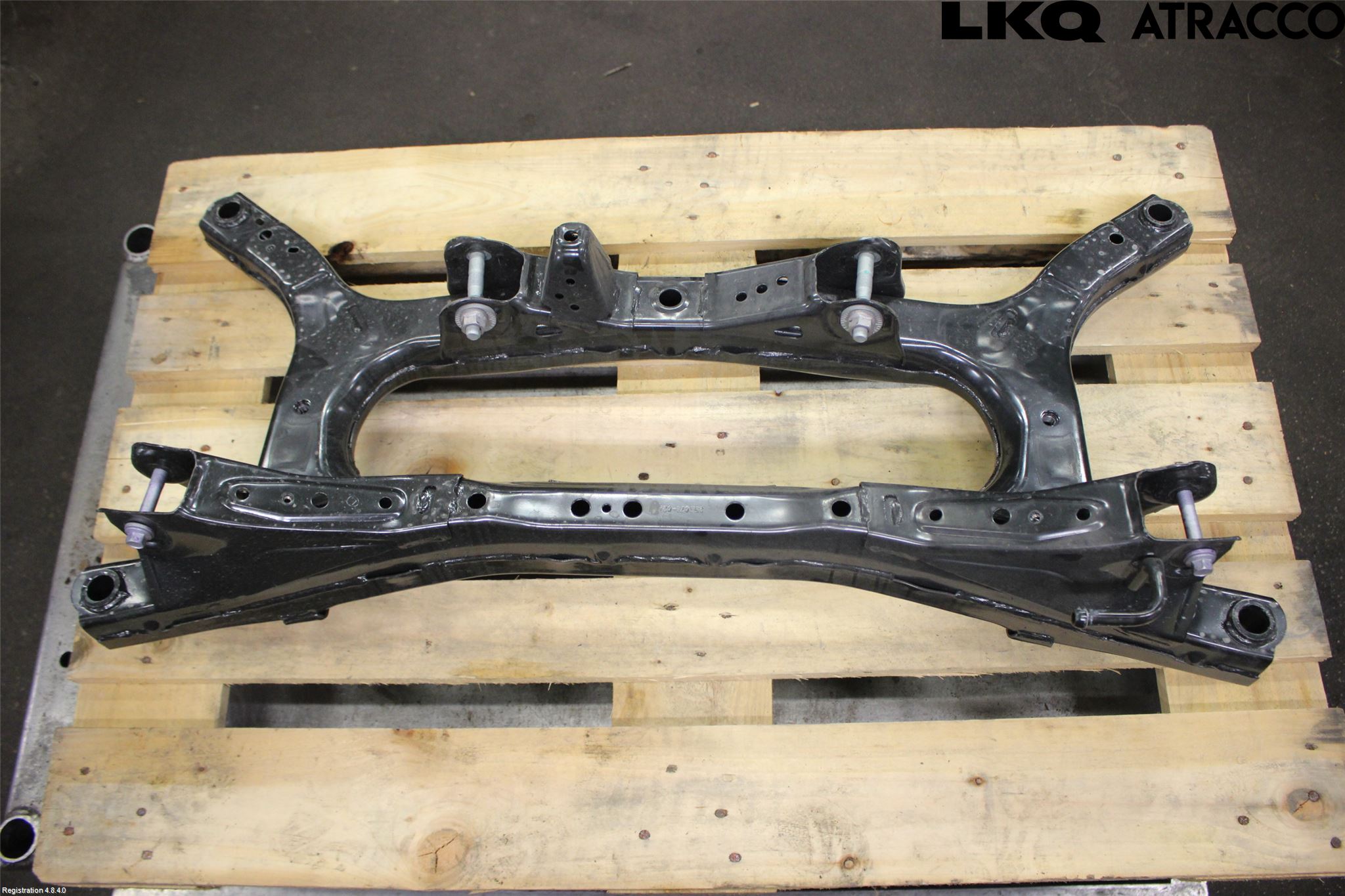 Toyota COROLLA 19- Bakaksel Feste Travers-Ramme
