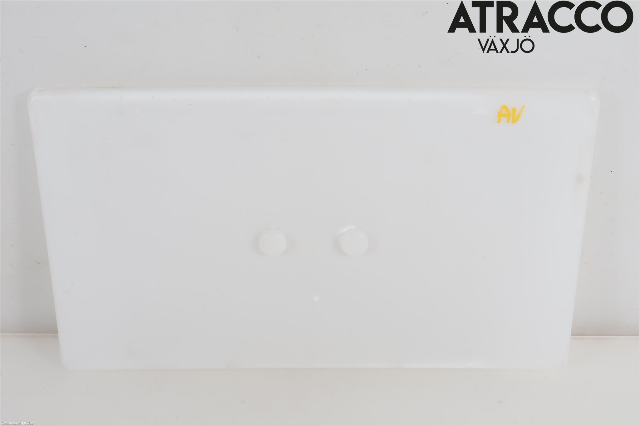 Toyota HILUX 16- Batterikasse - Feste - Holder