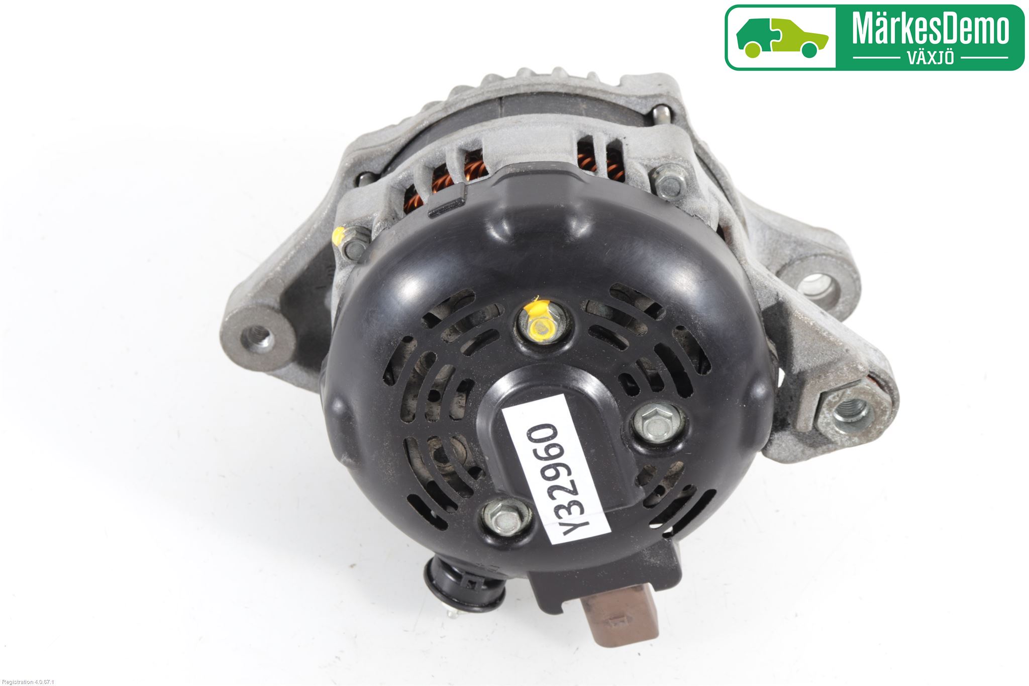 Toyota AVENSIS 16-18 Dynamo