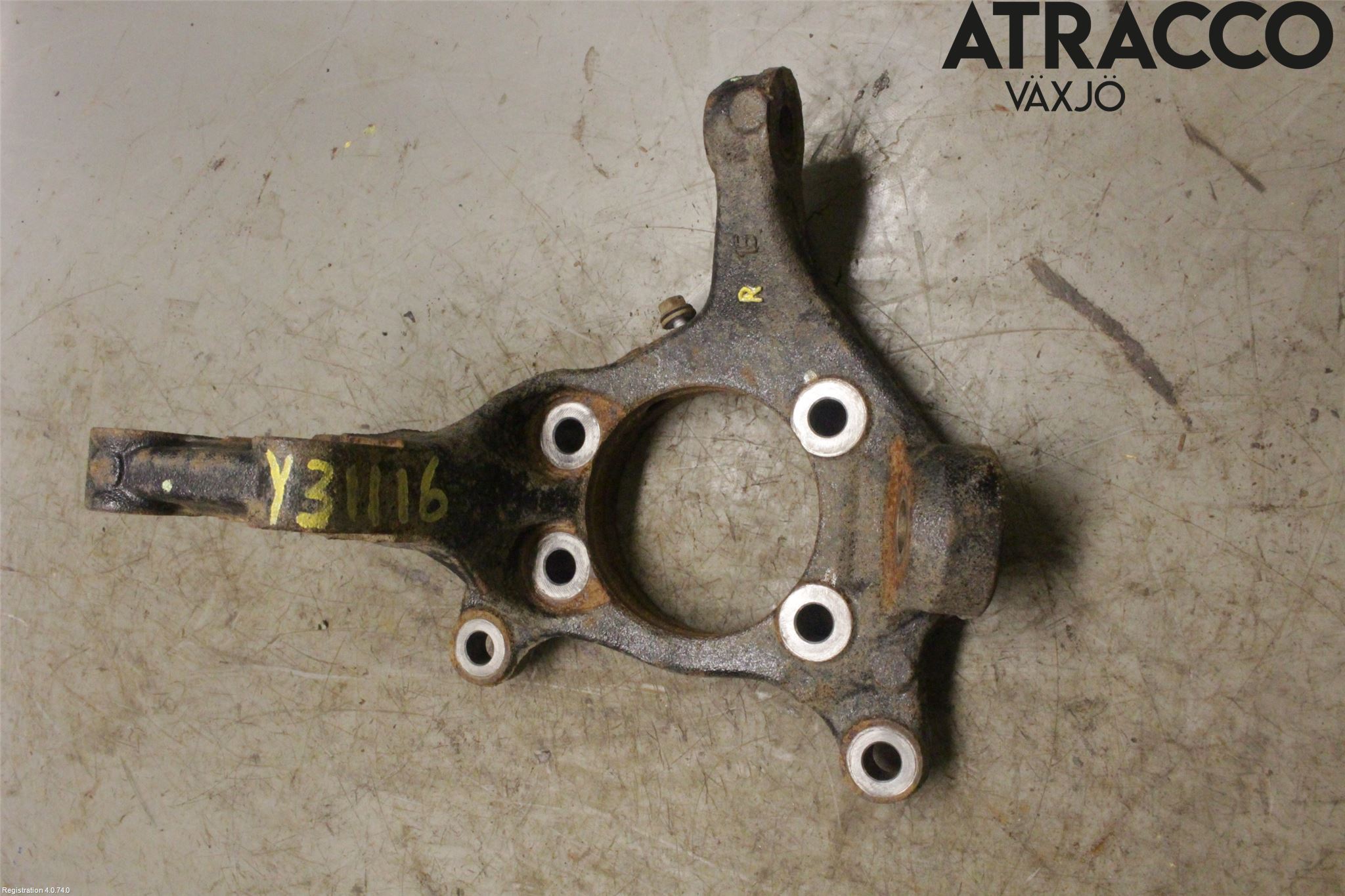Toyota RAV4 13-18 Spindel Hf
