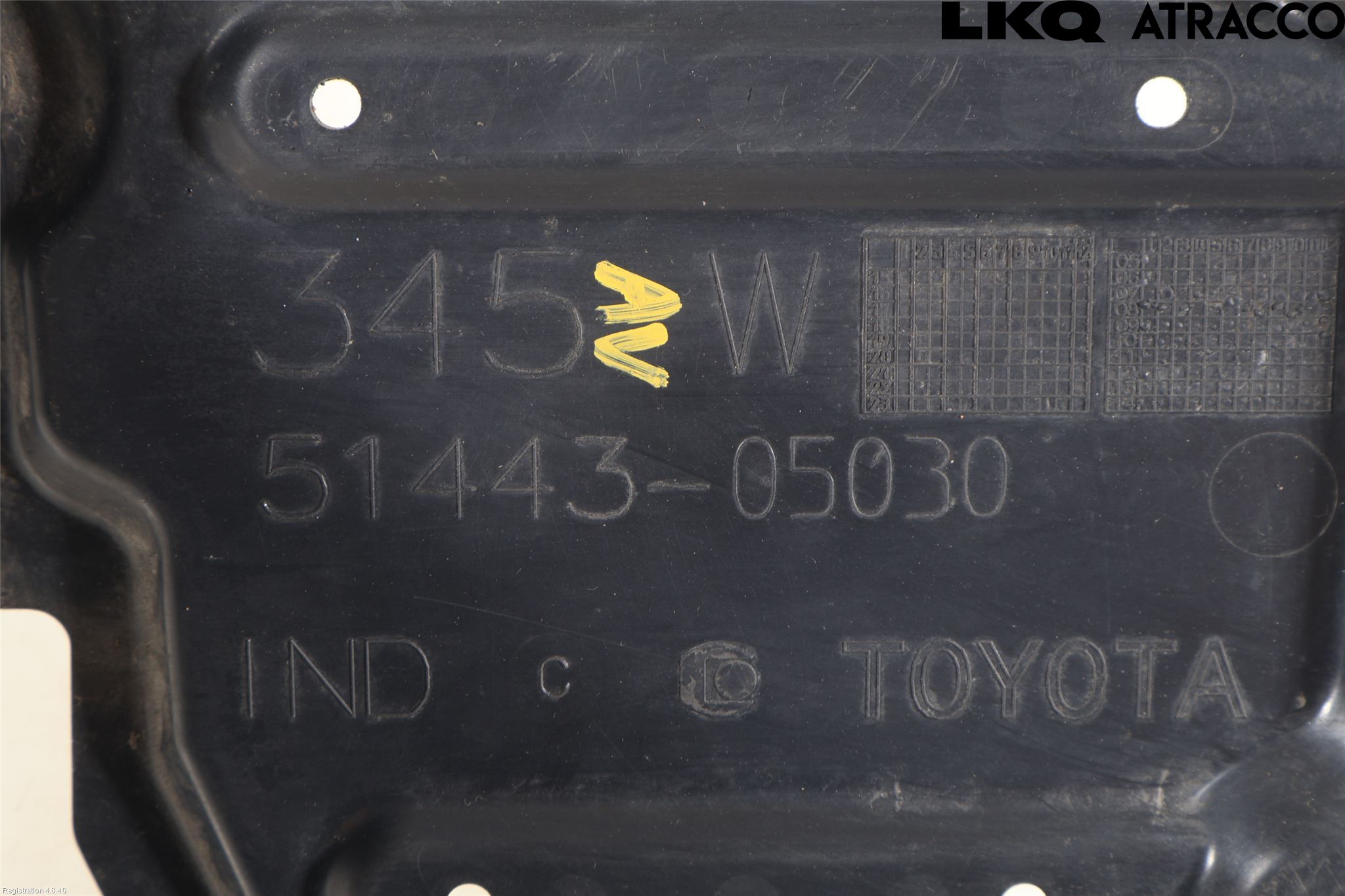 Toyota AVENSIS 16-18 Bunnplate U Motor-Gear-Dørk