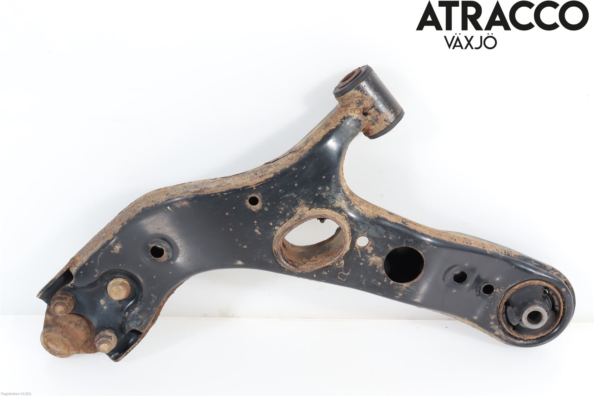 Toyota RAV4 13-18 Bærearm Foran Høyre Nedre