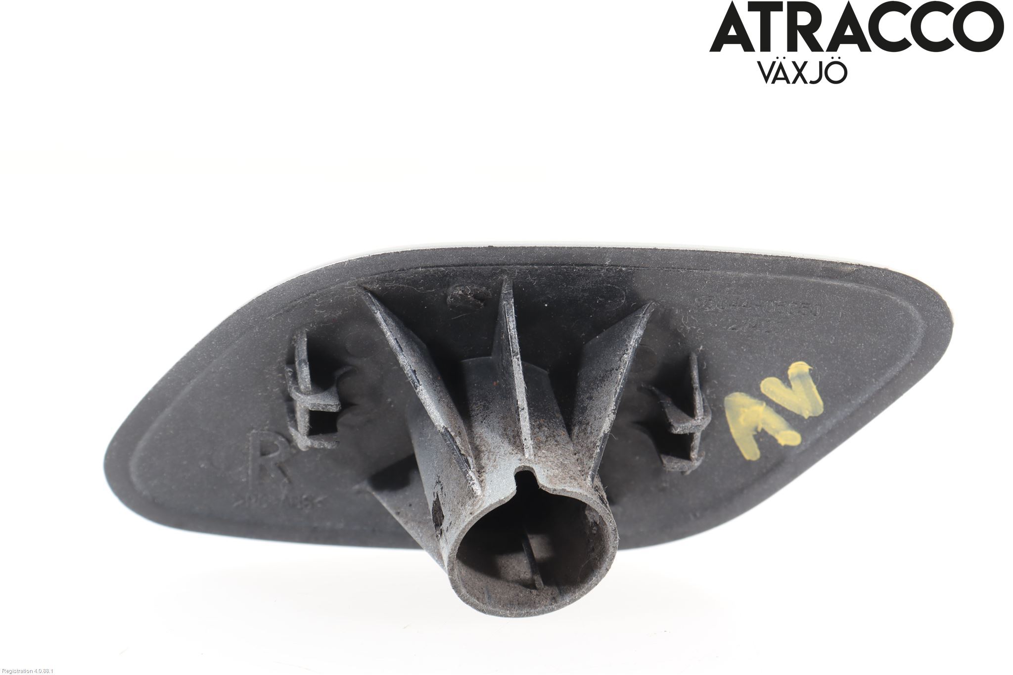 Toyota AVENSIS 03-06 Støtfanger Foran Horn Høyre