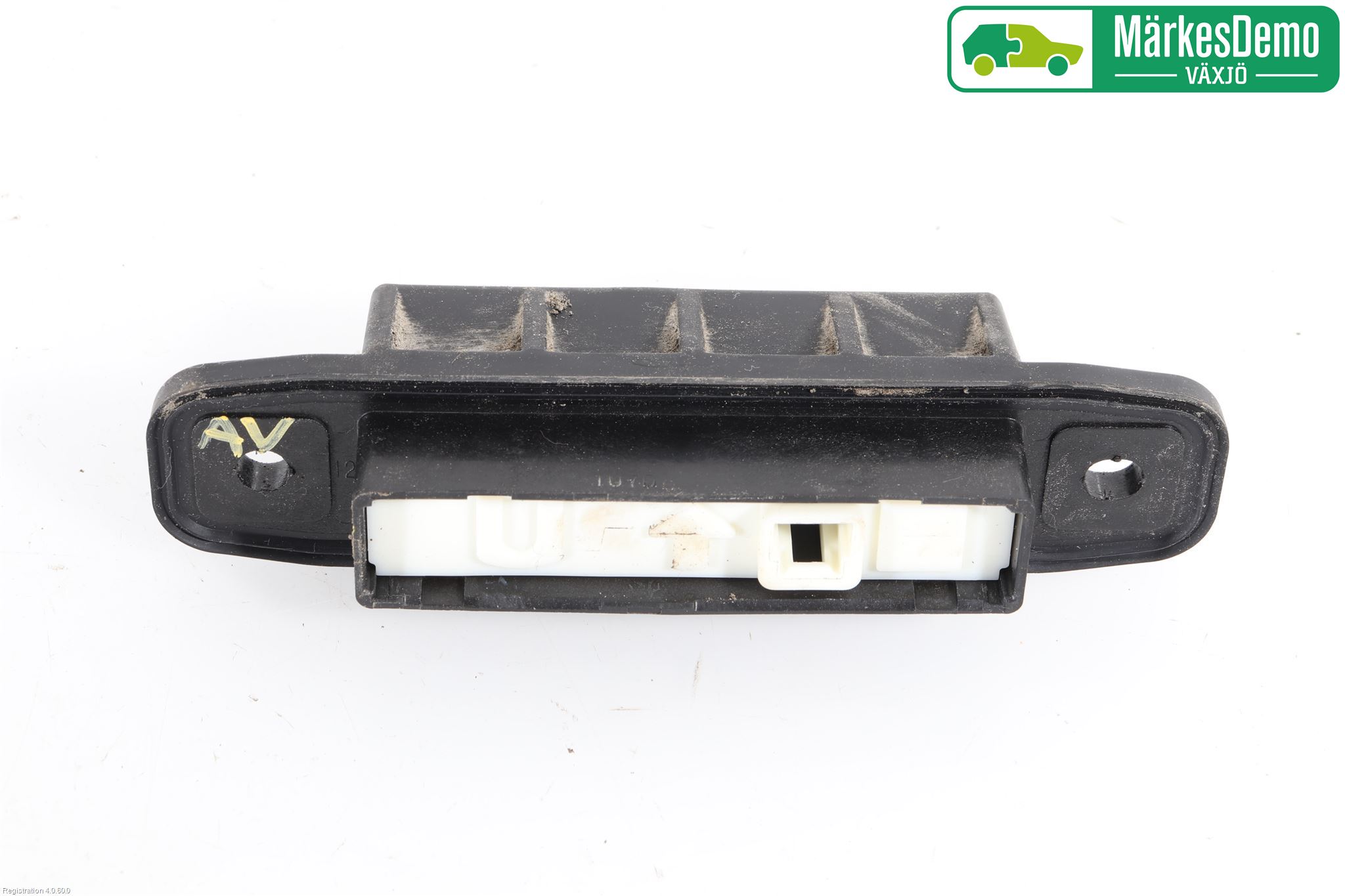 Toyota AVENSIS 16-18 Bakluke Handtak Ytre