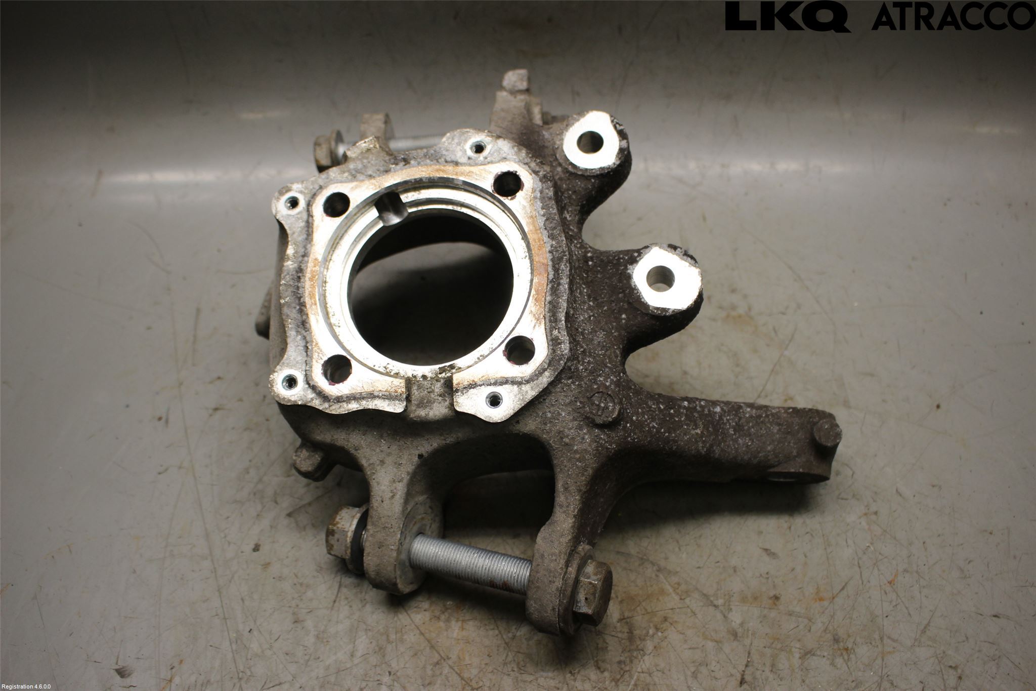 BMW 5 F10/F11/F18 09-17 Spindel Vb