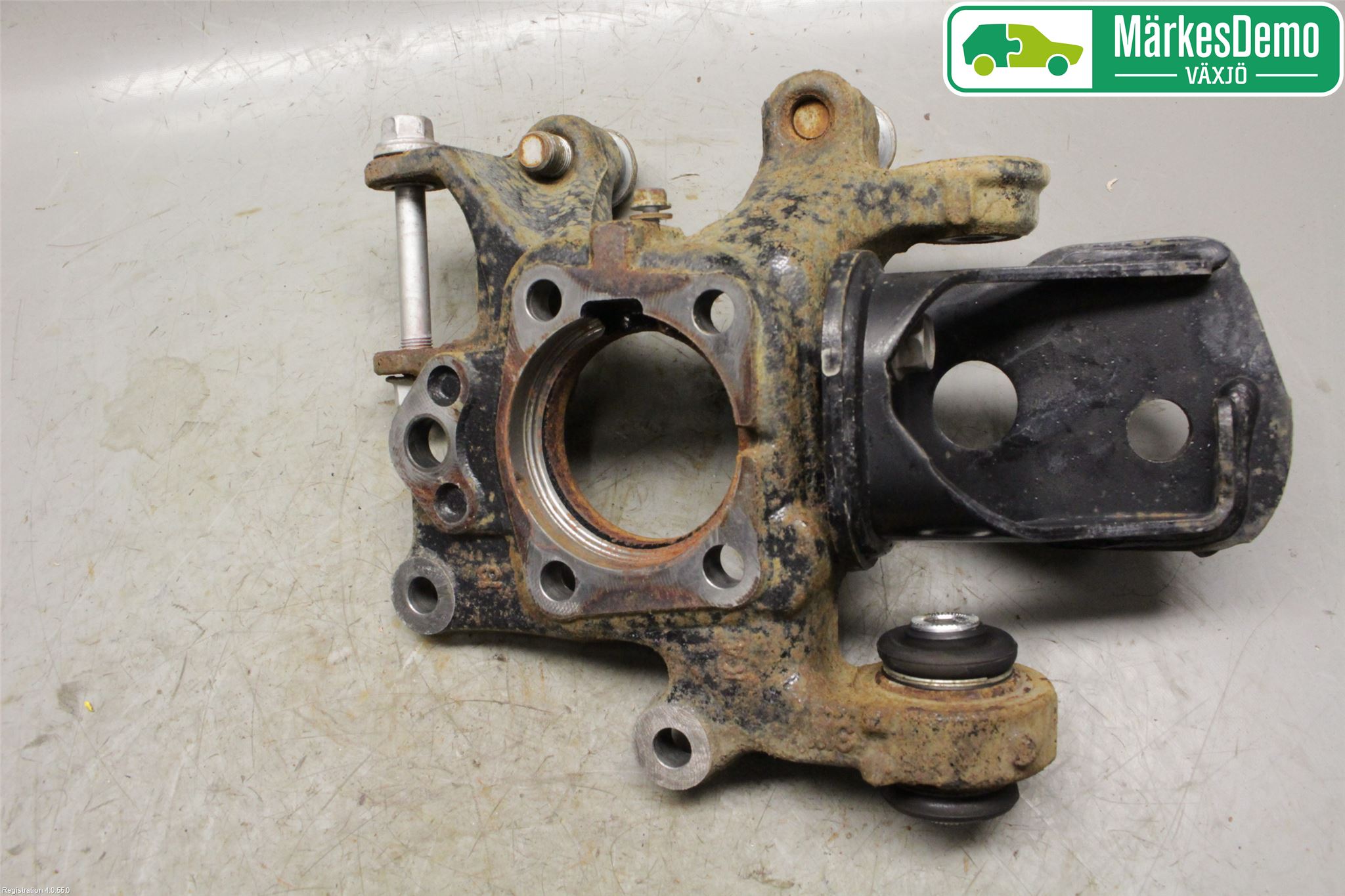 Toyota RAV4 13-18 Spindel Hb