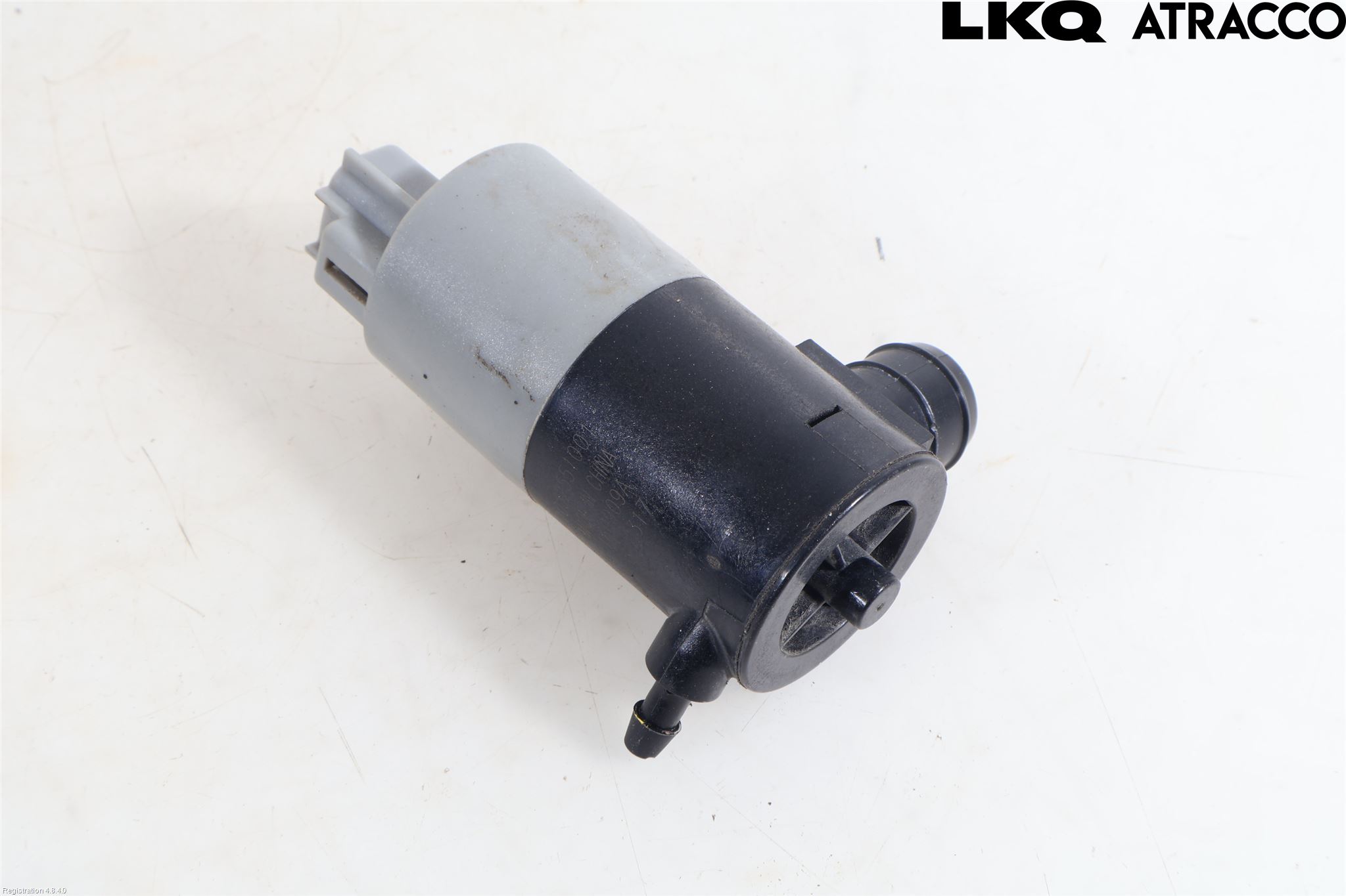Toyota AVENSIS 09-15 Spylerpumpe Frontrute