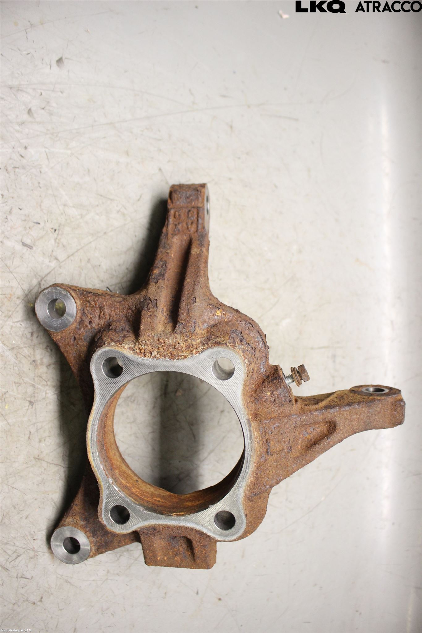 Mitsubishi OUTLANDER 13-21 Spindel Vf