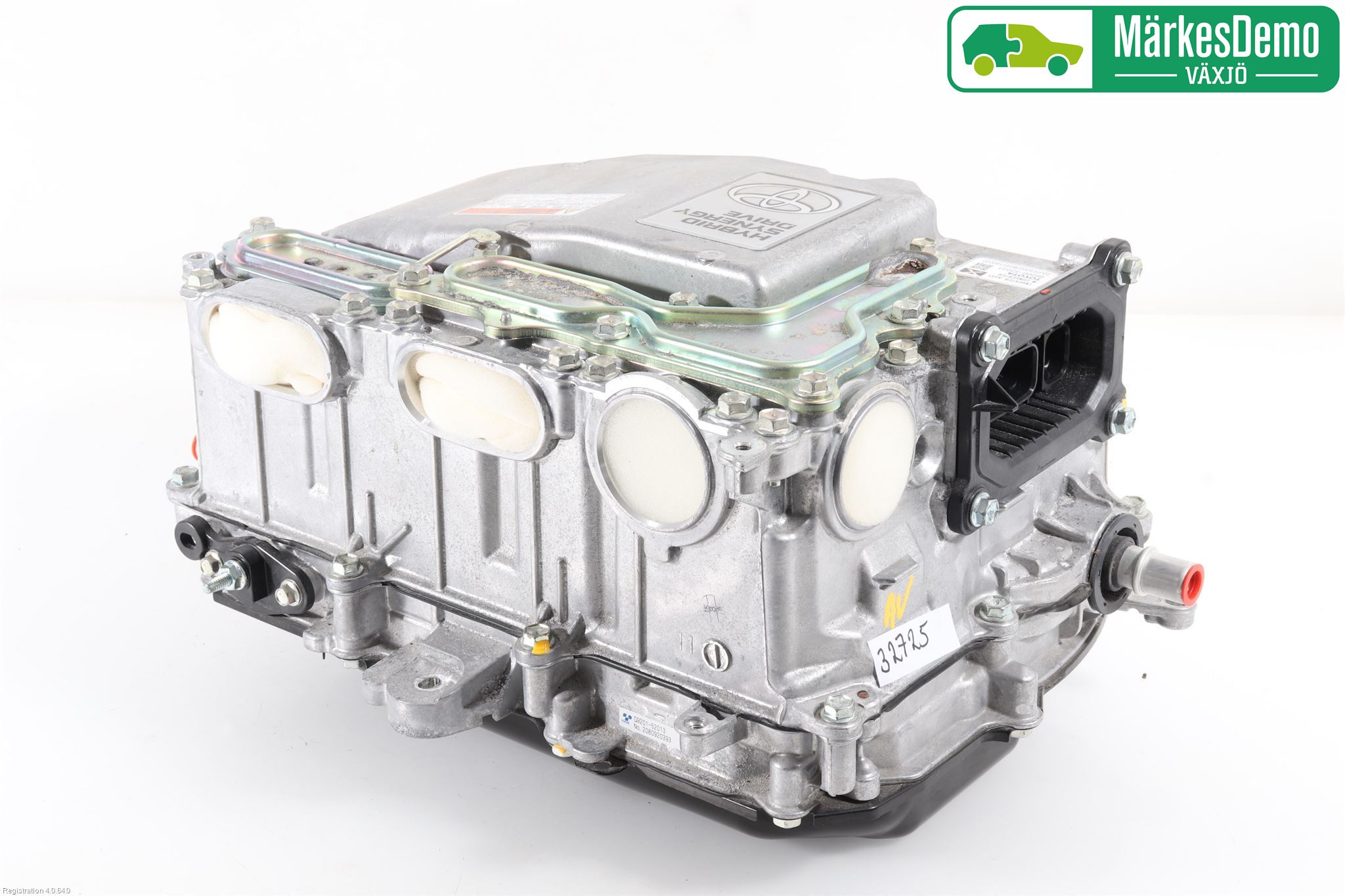 Toyota YARIS XP130 15-20 Hybridconverter