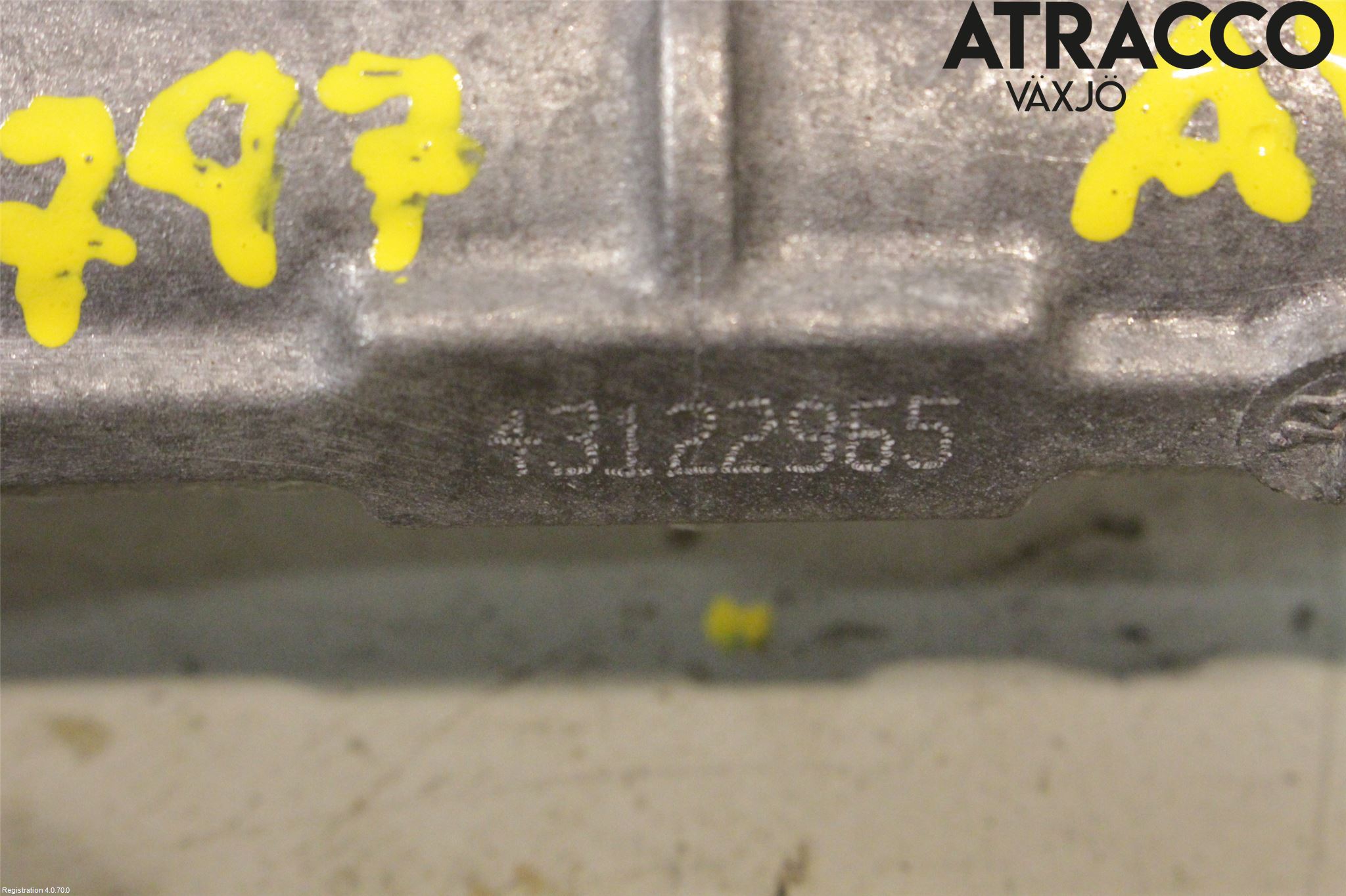Mitsubishi OUTLANDER 13-21 Servo Snekke - Tannstang