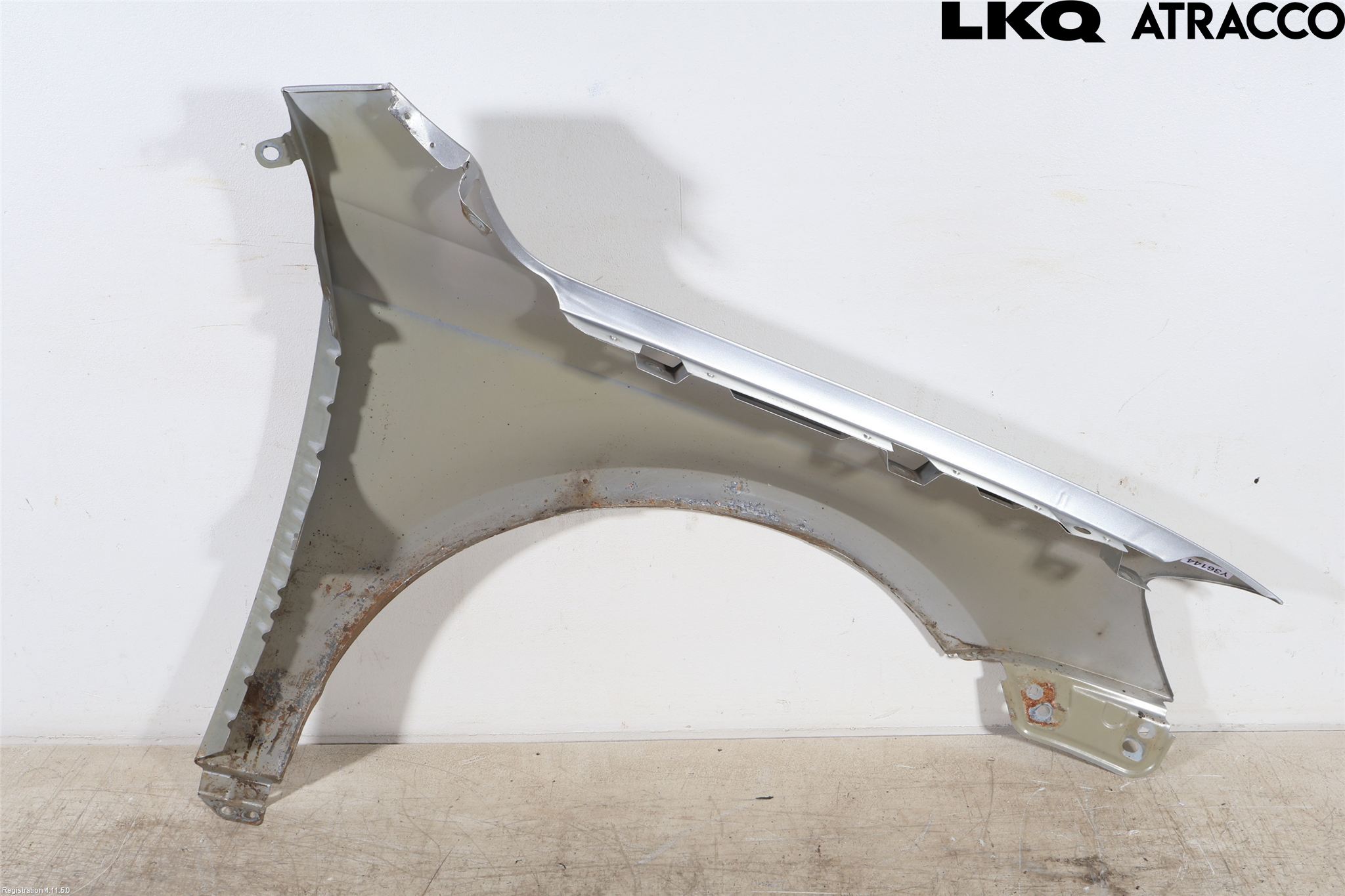 Volkswagen VW PASSAT 11-14 Skjerm Foran Venstre