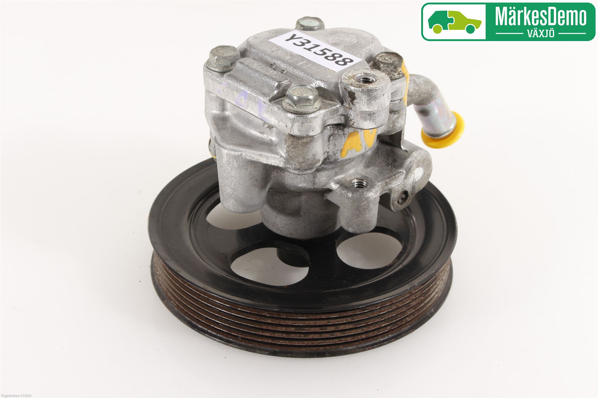 Mitsubishi L200 06-15 Servo Pumpe