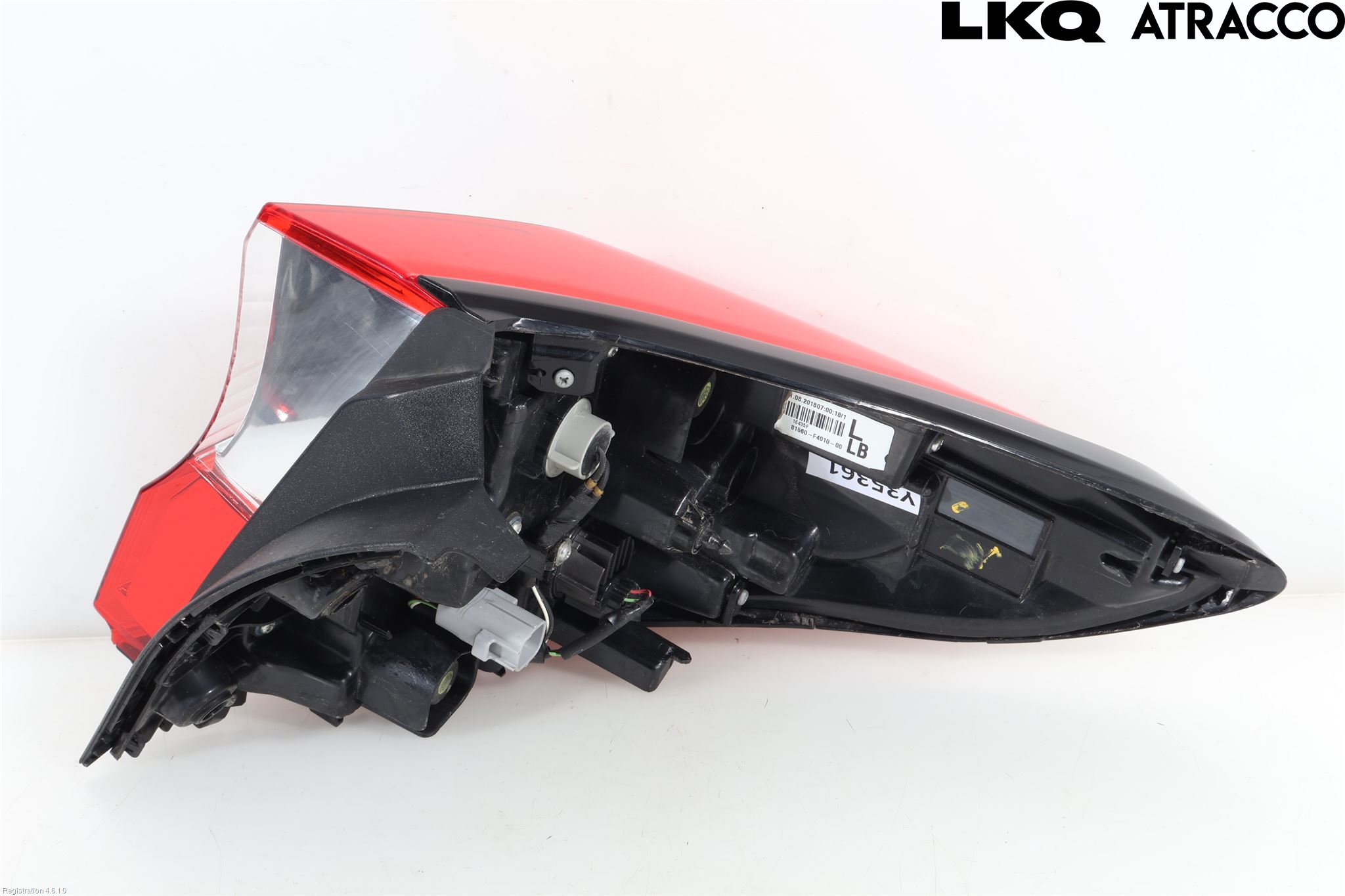 Toyota C-HR 16-23 Baklykt Venstre