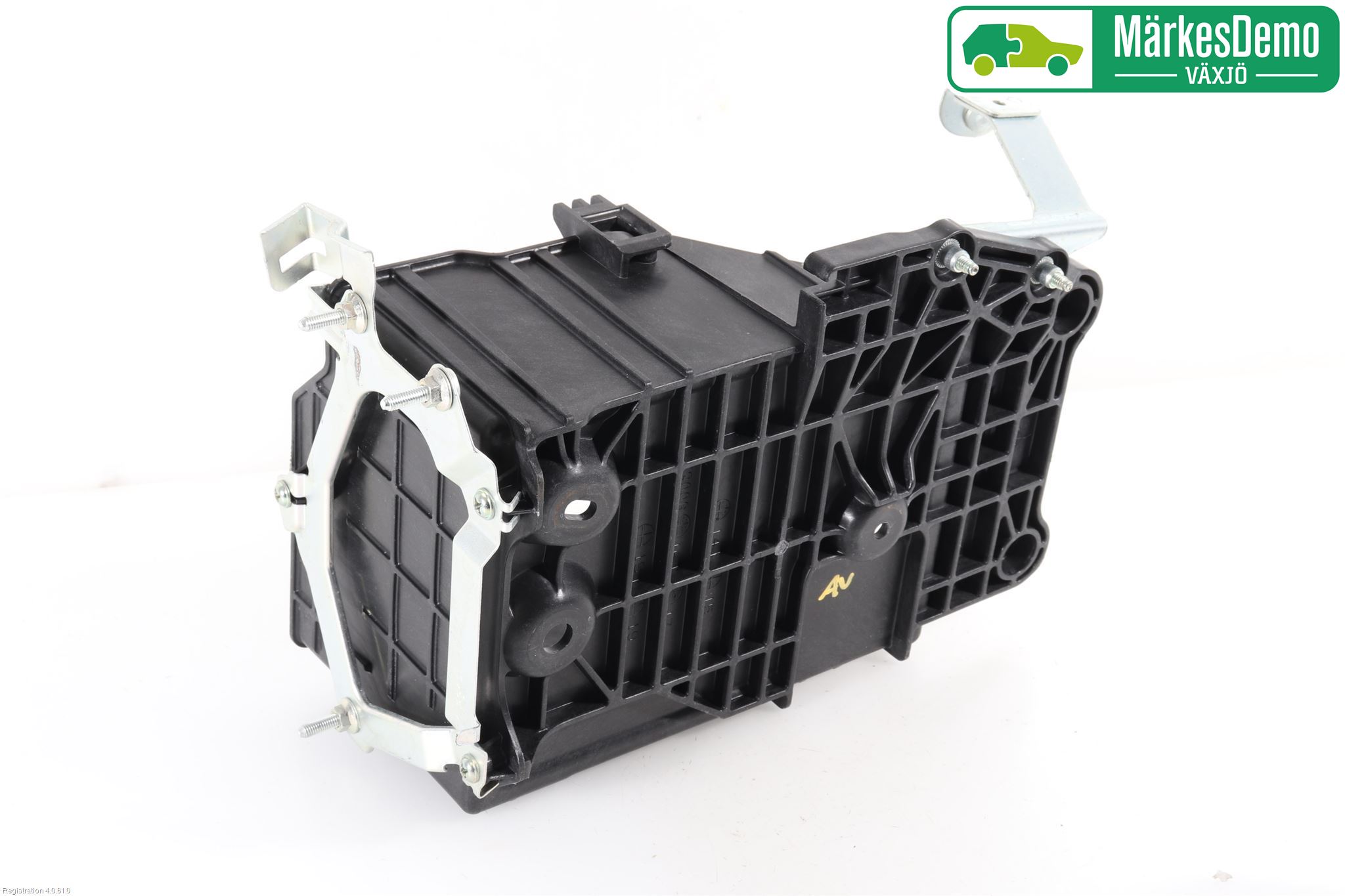 Mazda CX-3 Batterikasse - Feste - Holder