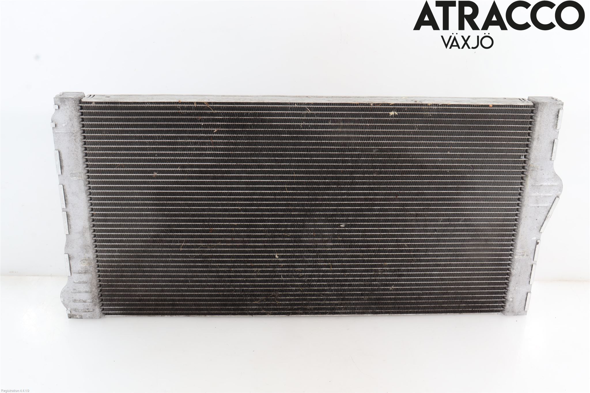 BMW 5 F10/F11/F18 09-17 Radiator Automat
