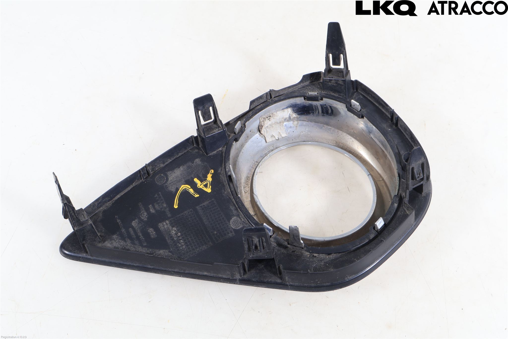 Toyota YARIS XP130 15-20 Frontlykt Kurve-Tåkelys Ramme