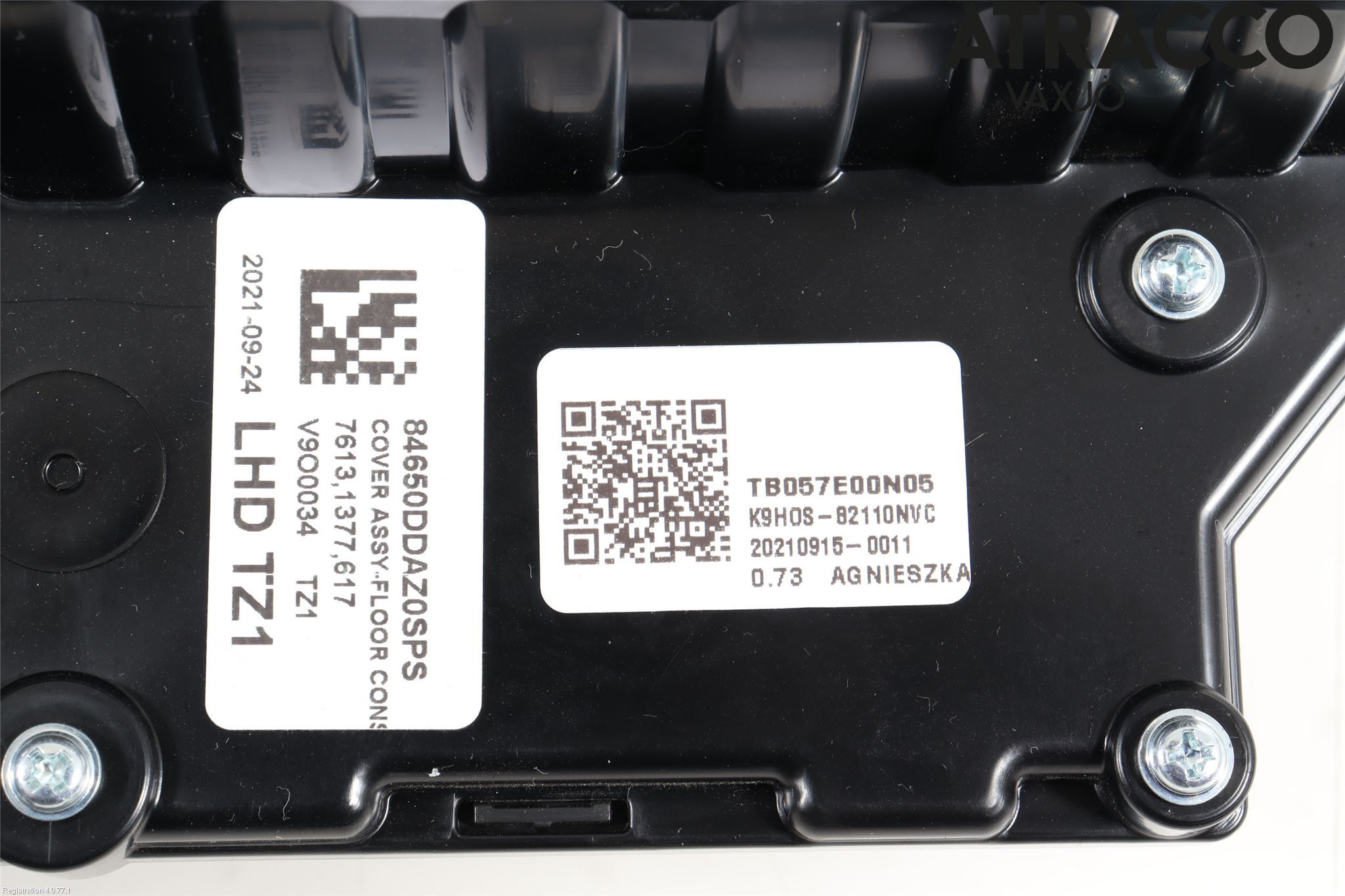 Hyundai KONA/ELECTRIC OS 18-23 Instrumentkonsoll Gulv