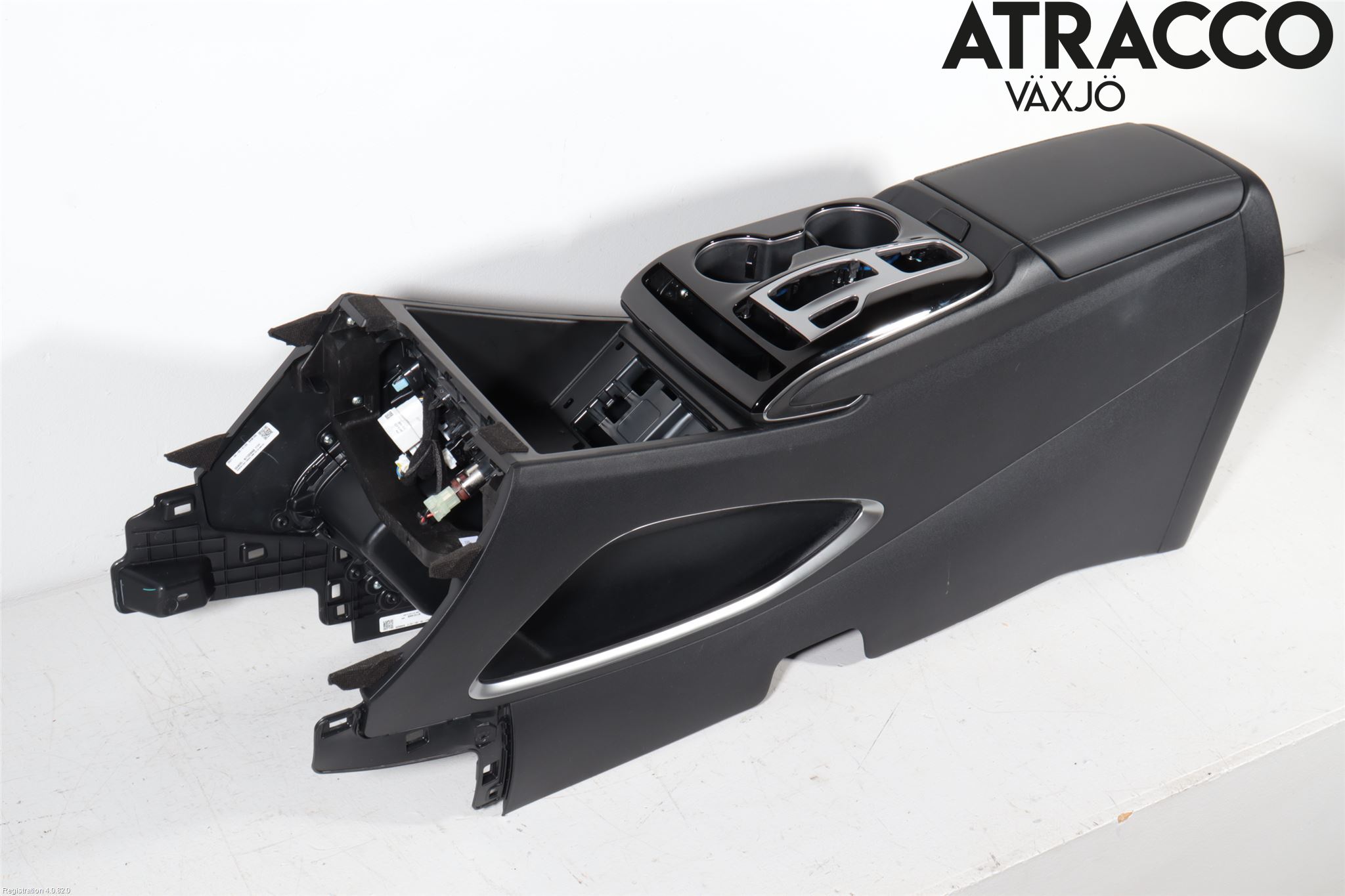 Hyundai TUCSON 05- Instrumentkonsoll Gulv
