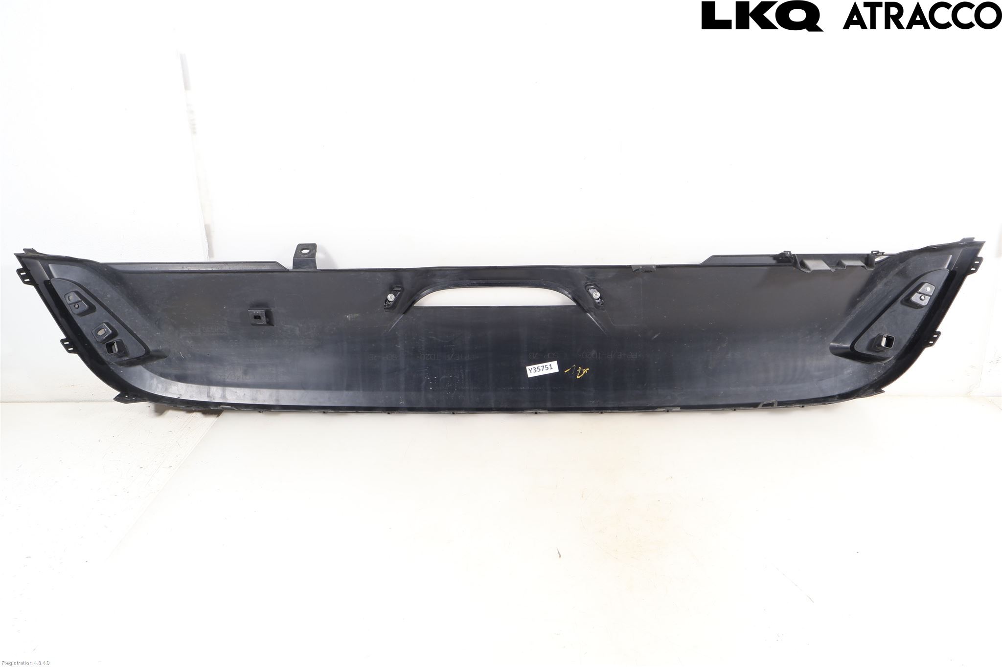 Toyota AURIS 10-12 Støtfanger Bak Midt Del