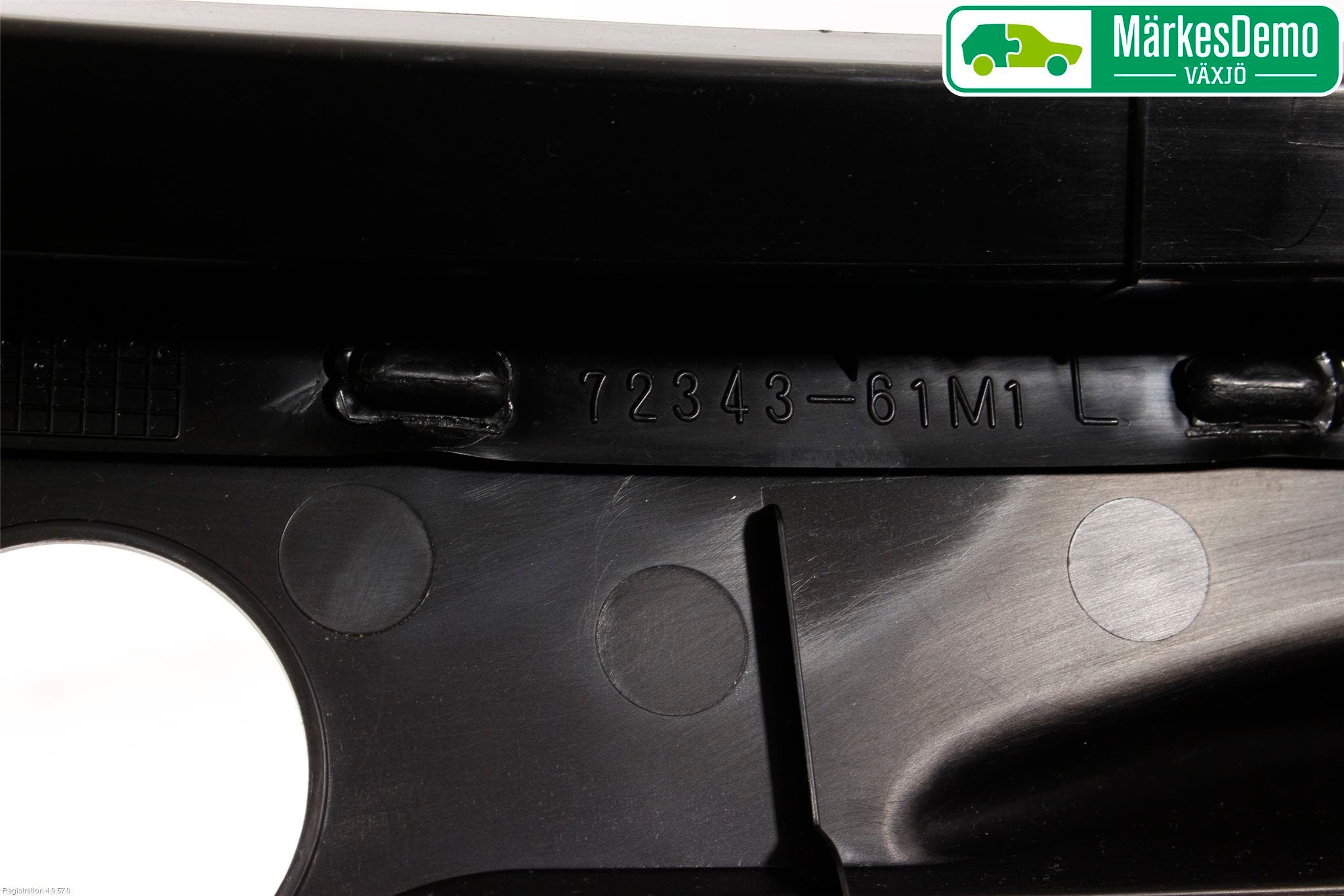 Suzuki SX4 S-CROSS 14-21 Visker Deksel-Grill-Under Frr
