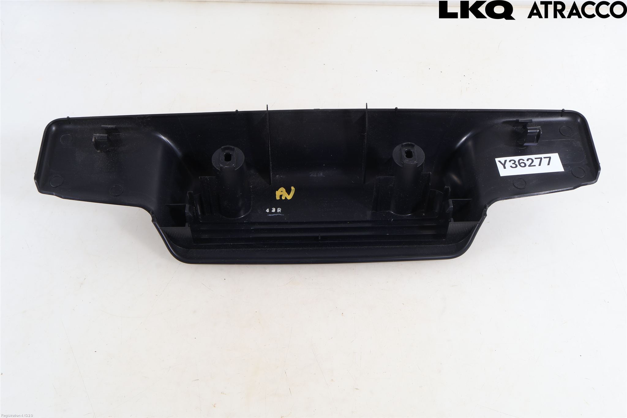 Toyota VERSO-S 11-16 Bremselys Bakrute