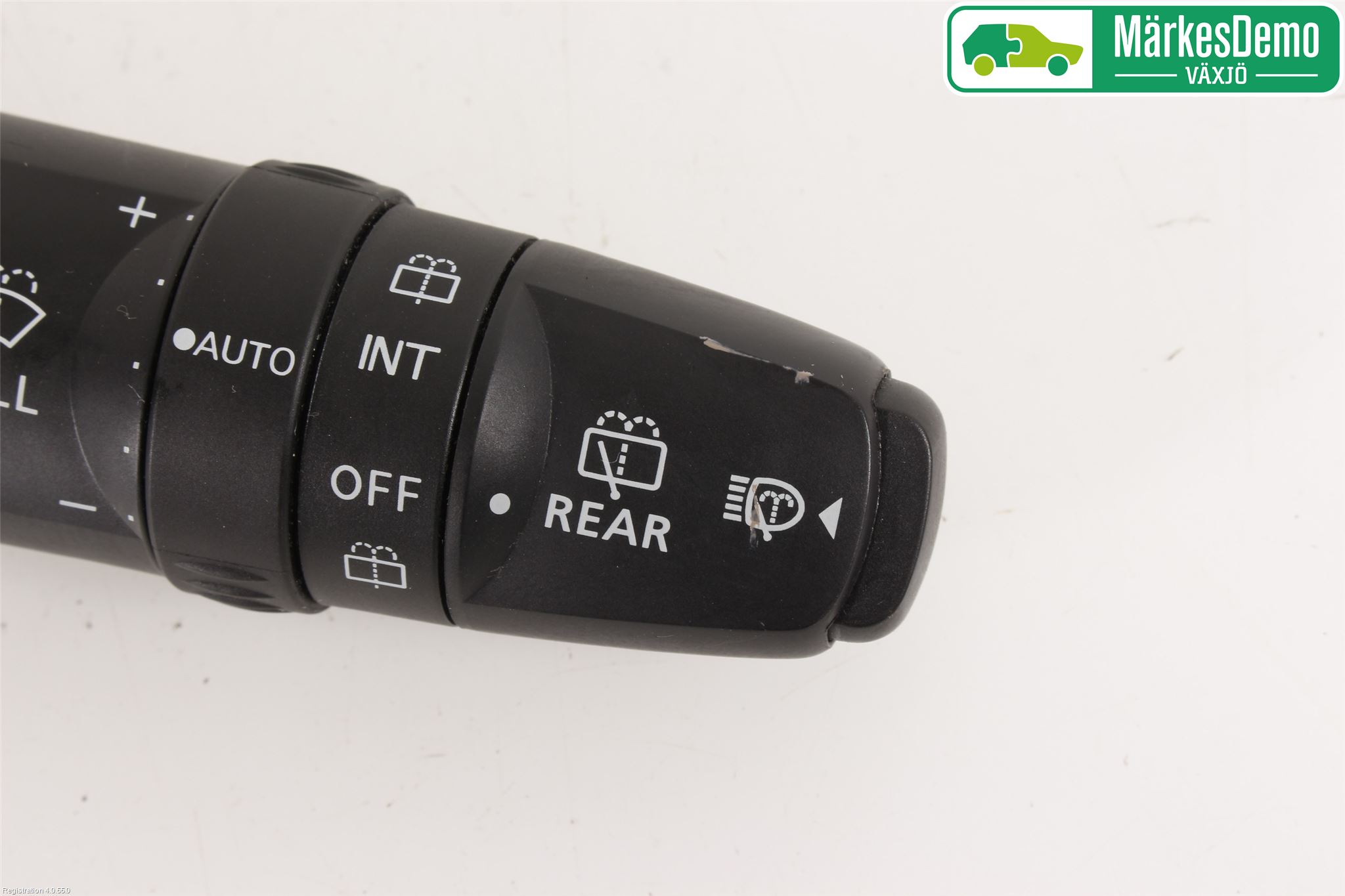 Mitsubishi OUTLANDER 13-21 Bryter Ratt Visker - Spyler