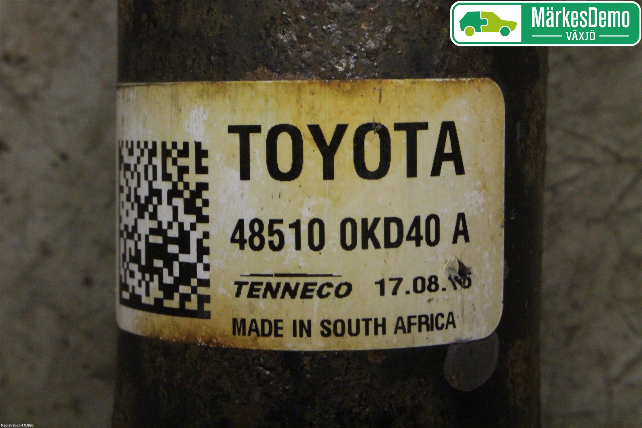 Toyota HILUX 16- Fjærbein Foran Høyre
