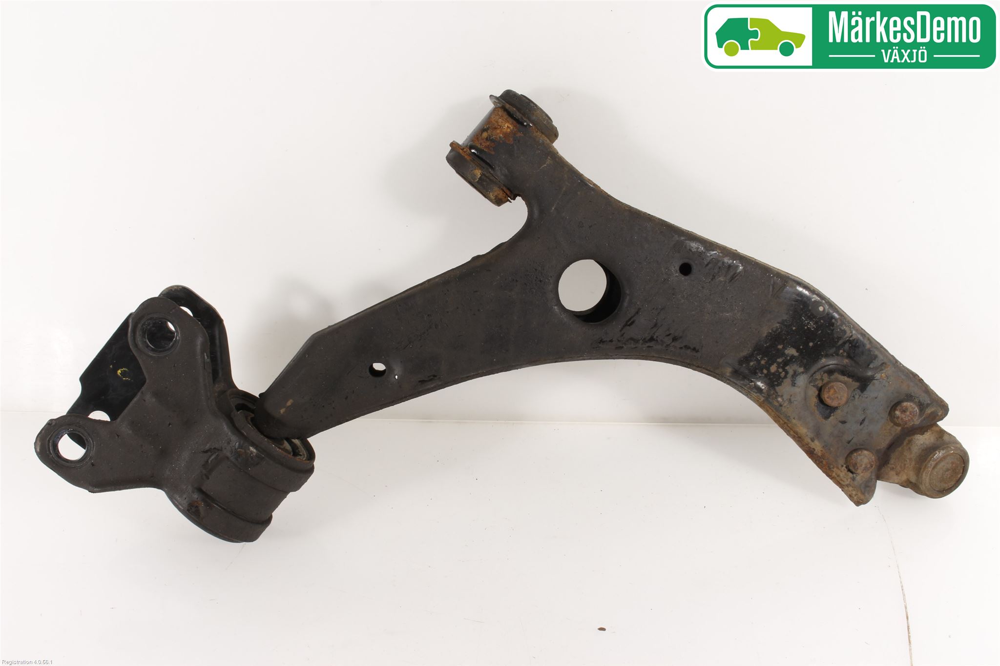 Ford FOCUS 11-14 Bærearm Foran Venstre Nedre
