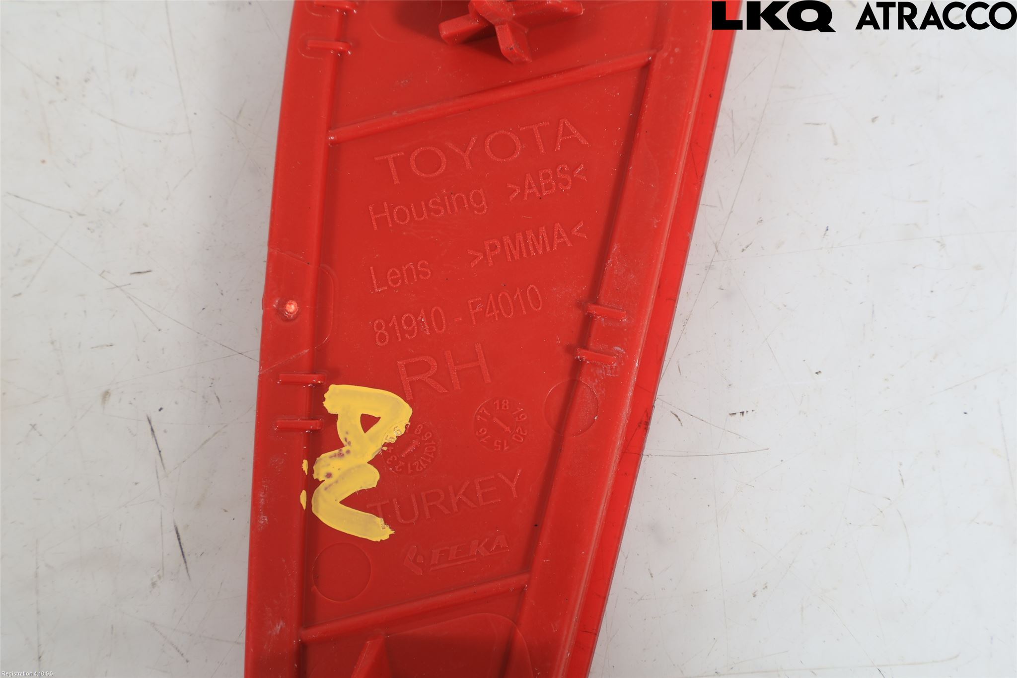 Toyota YARIS XP21 20- Refleks Bak