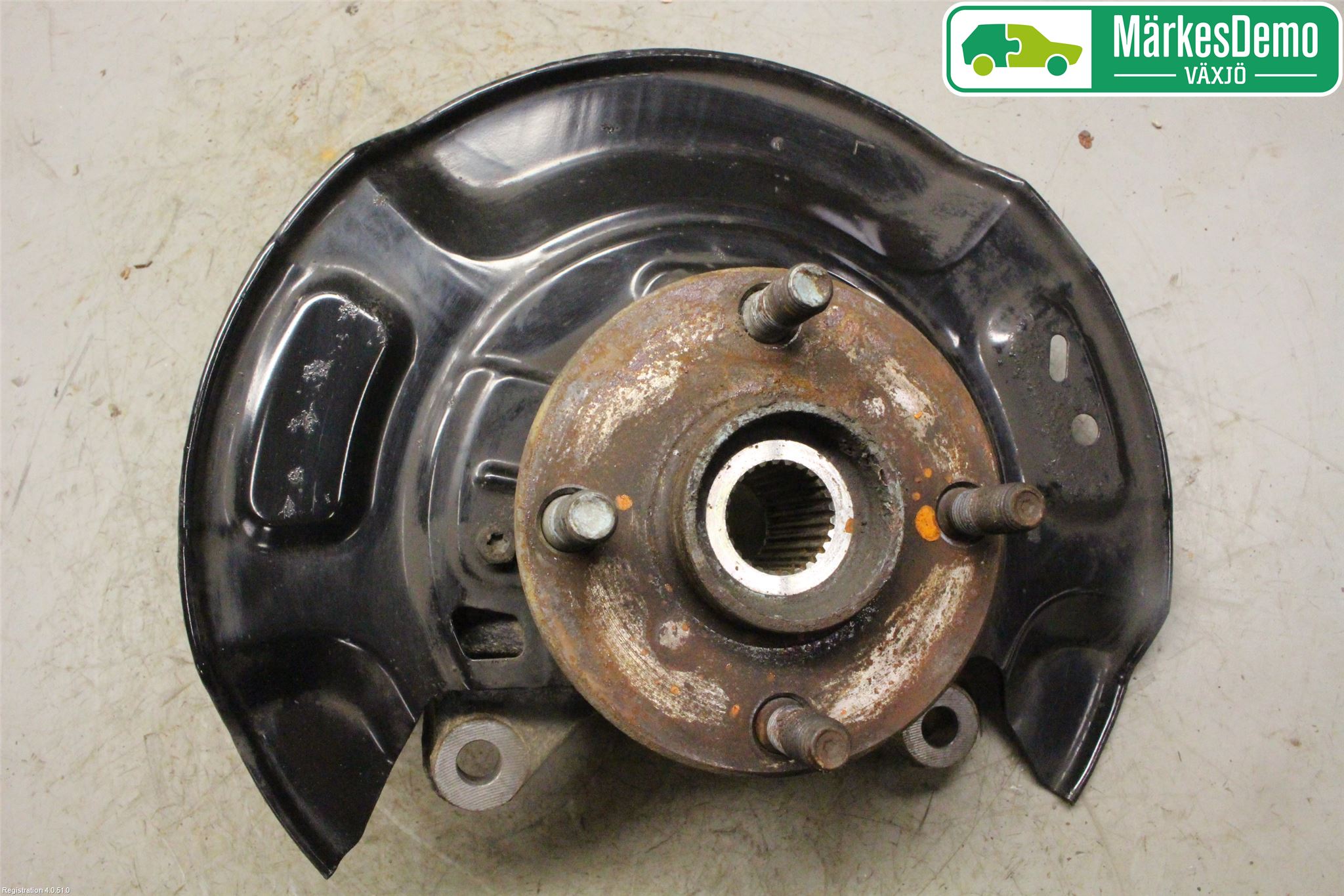 Toyota YARIS XP130 15-20 Spindel Vf