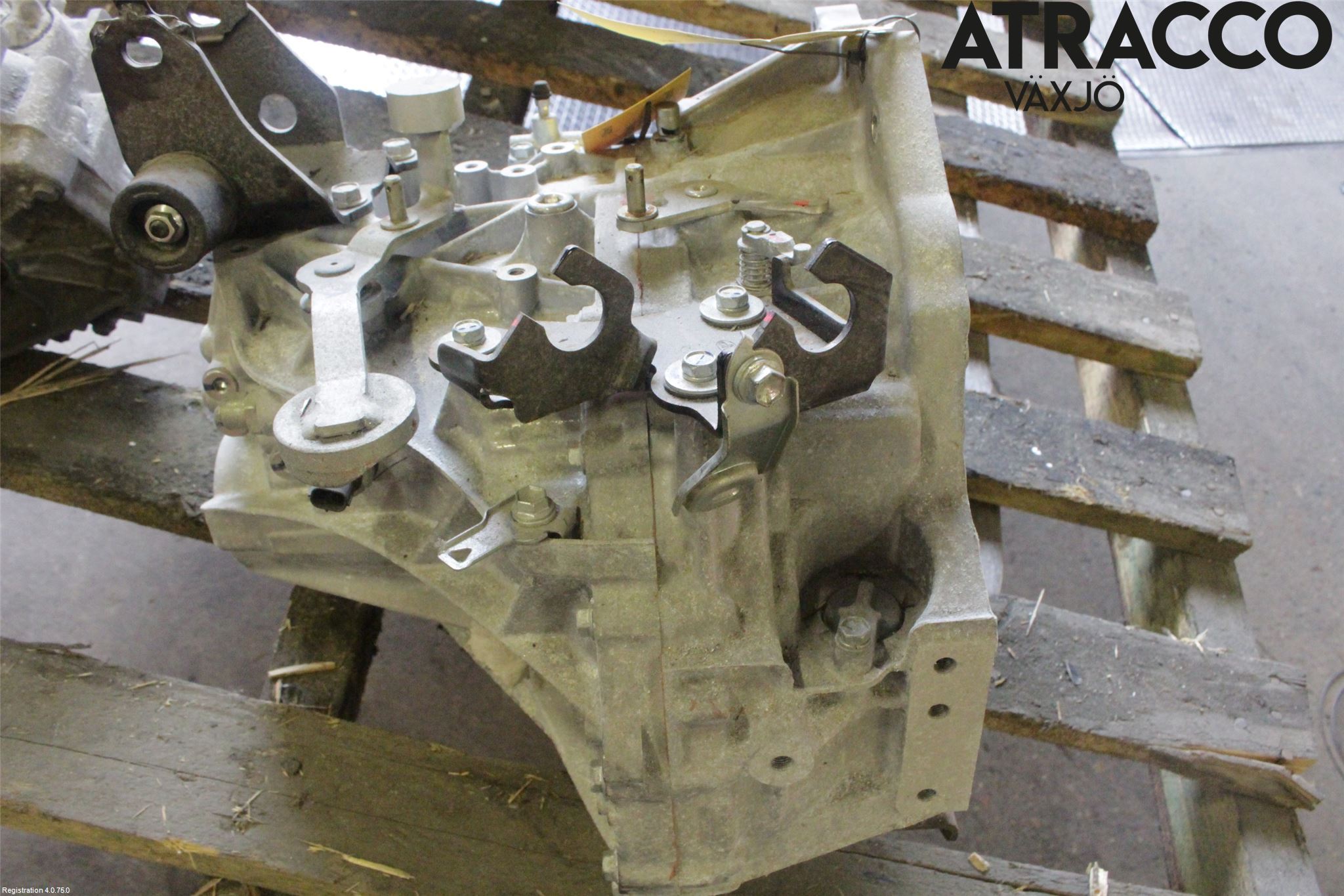 Toyota YARIS XP130 12-14 Gearkasse 6 Trinn