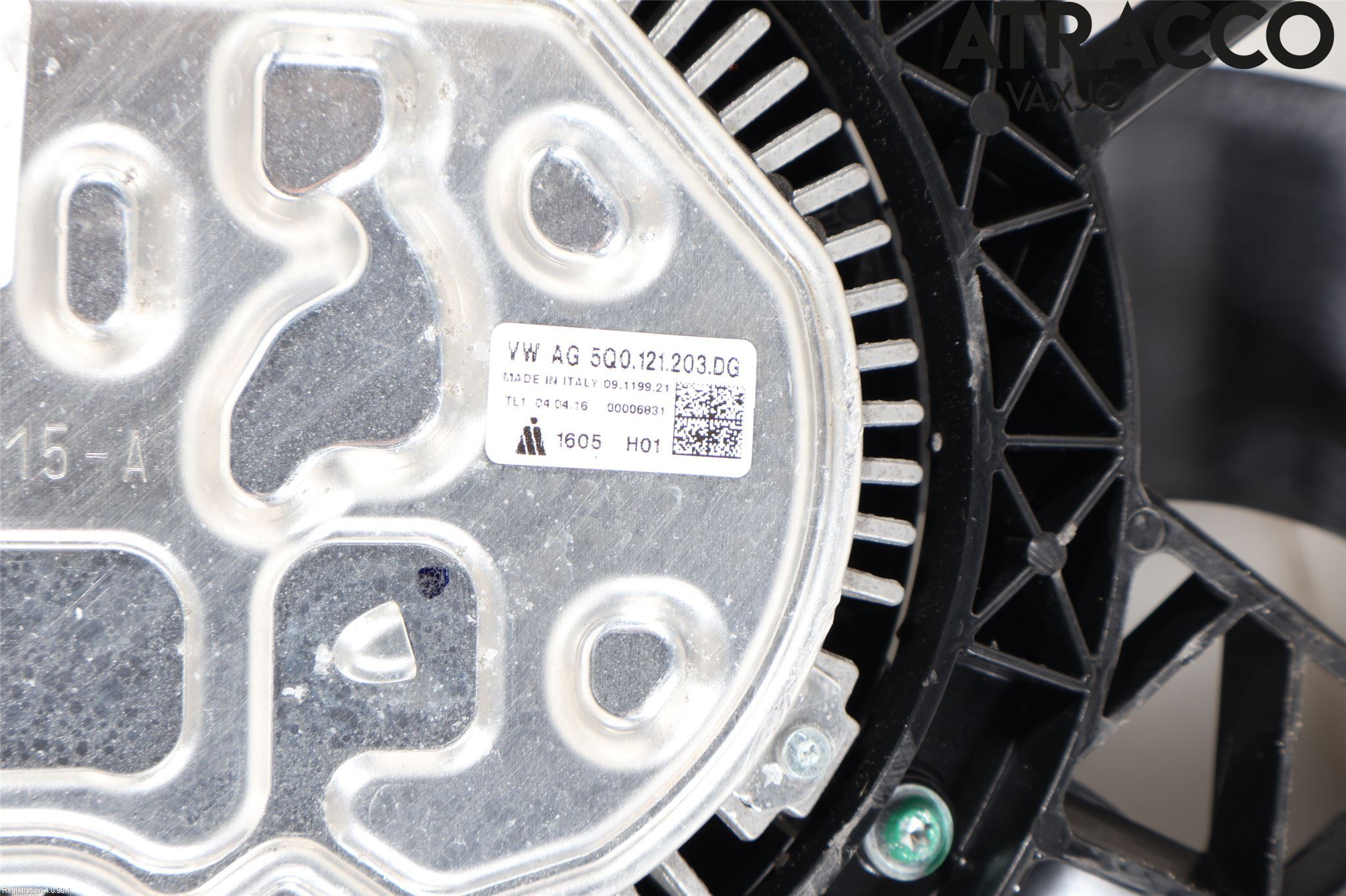 Volkswagen VW PASSAT 15-19 Kjølevifte-Radiator Hus-Kåpe