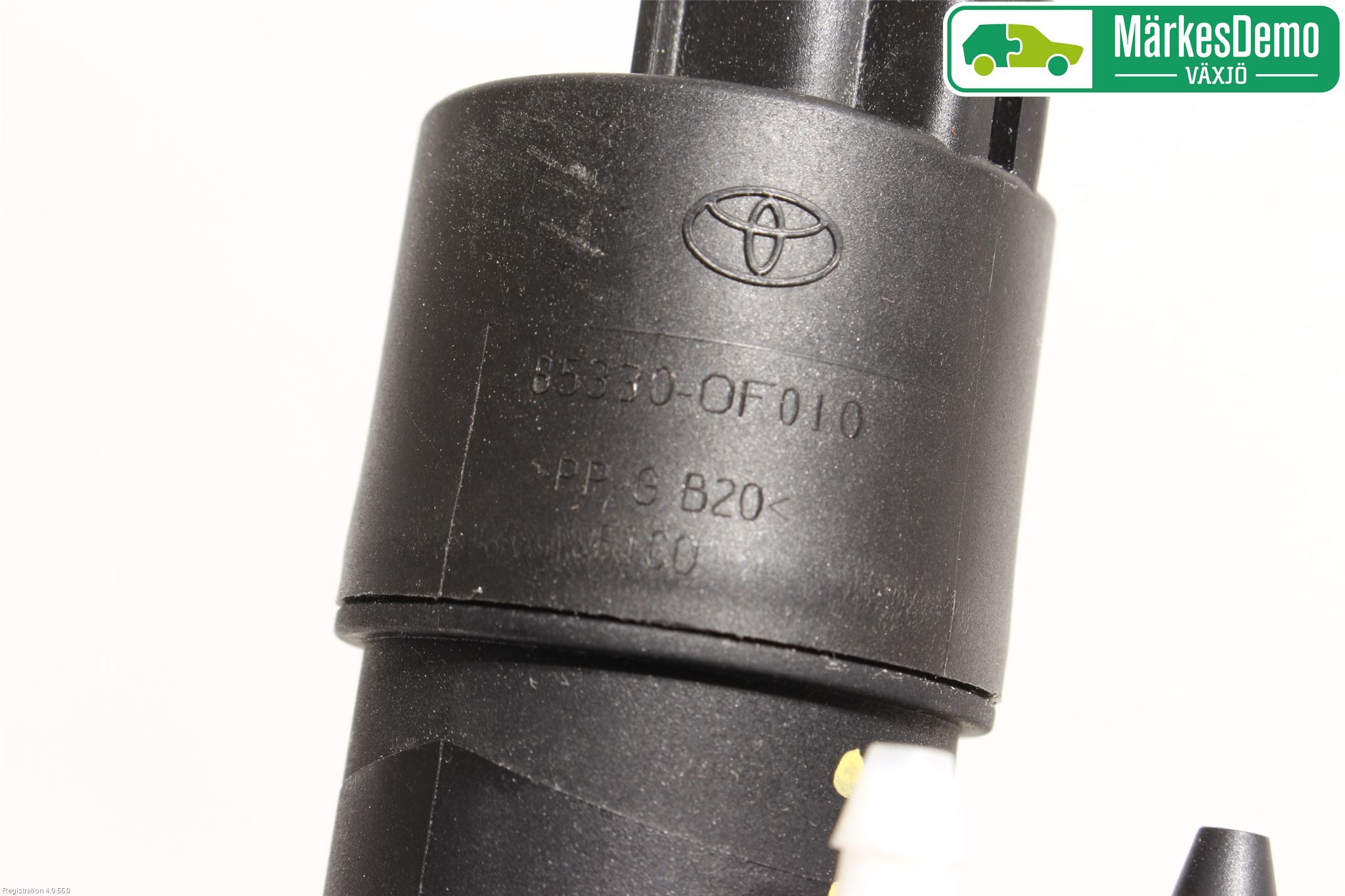 Toyota C-HR 16-23 Spylerpumpe Frontrute
