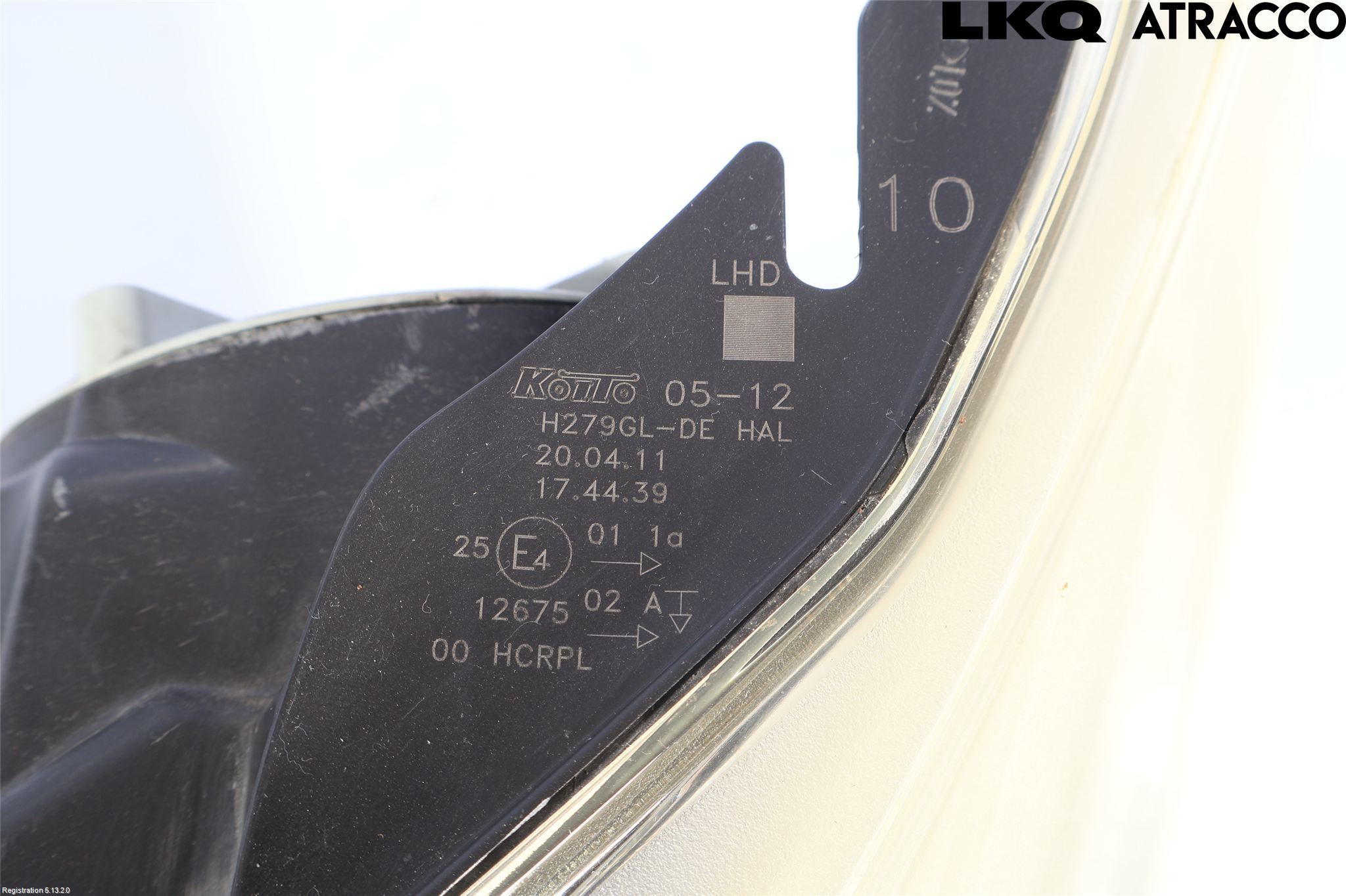 Toyota AVENSIS 09-15 Frontlykt Venstre