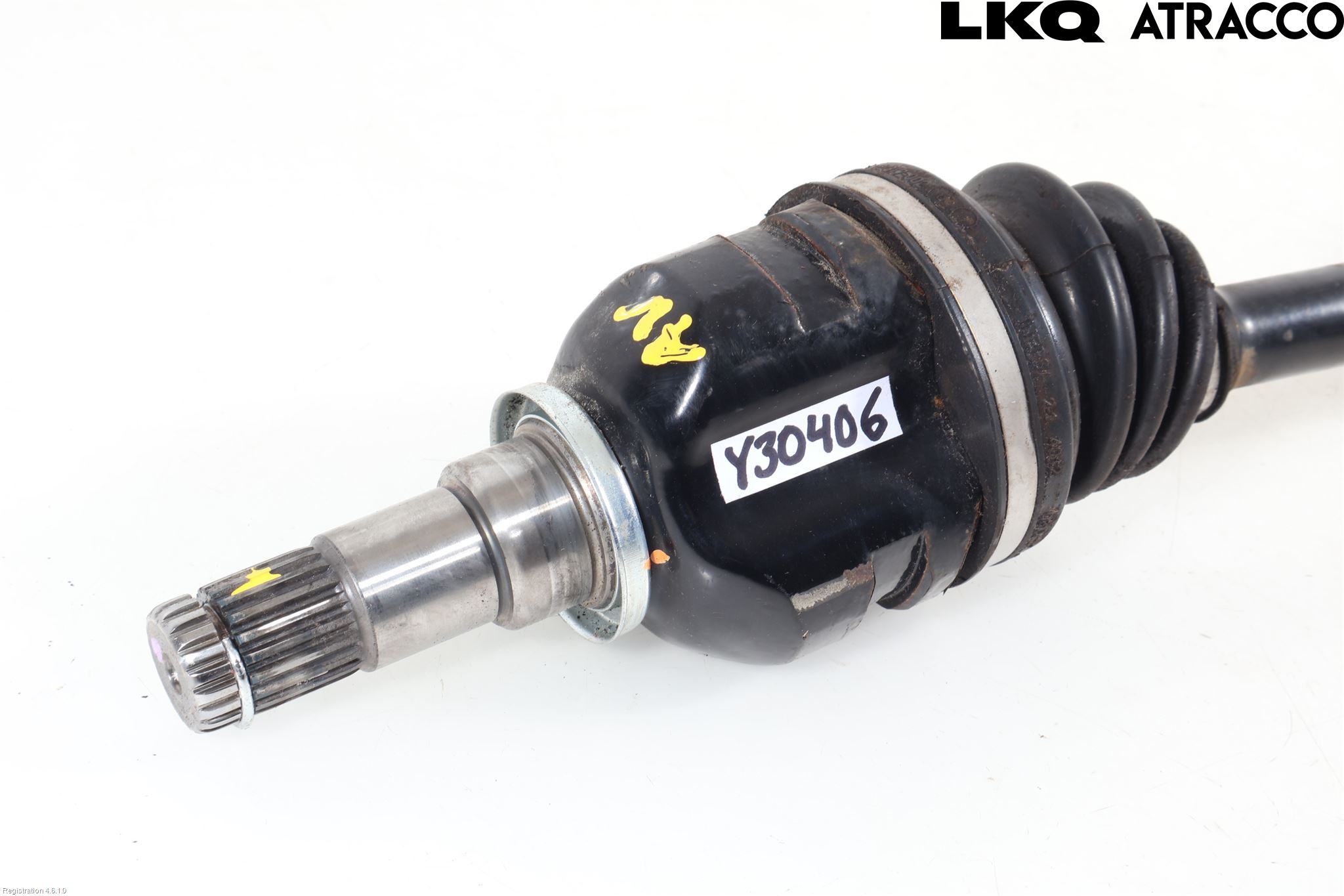 Toyota YARIS XP130 15-20 Drivaksel Foran Kompl Venstre