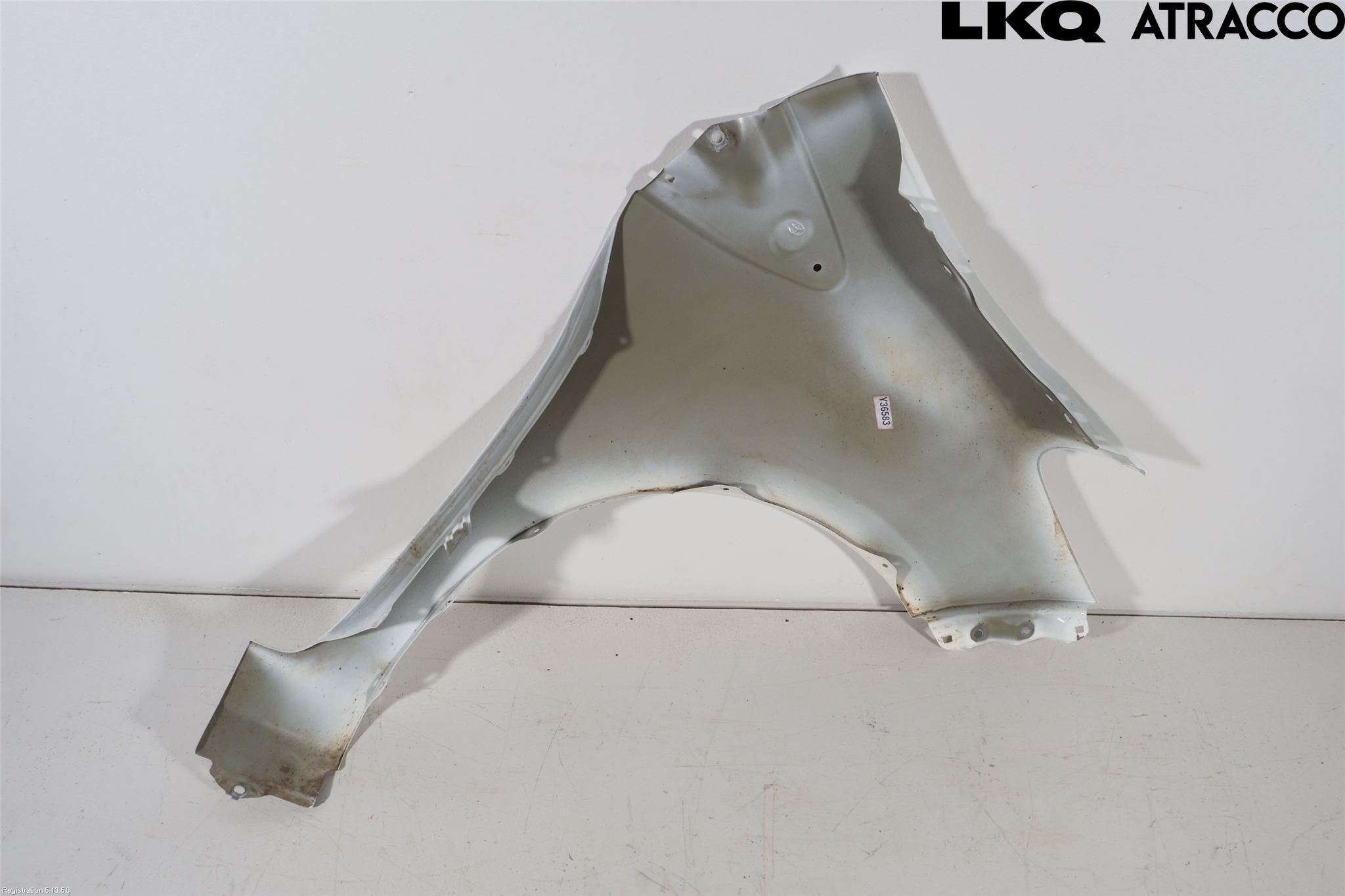 Toyota YARIS XP130 15-20 Skjerm Foran Venstre