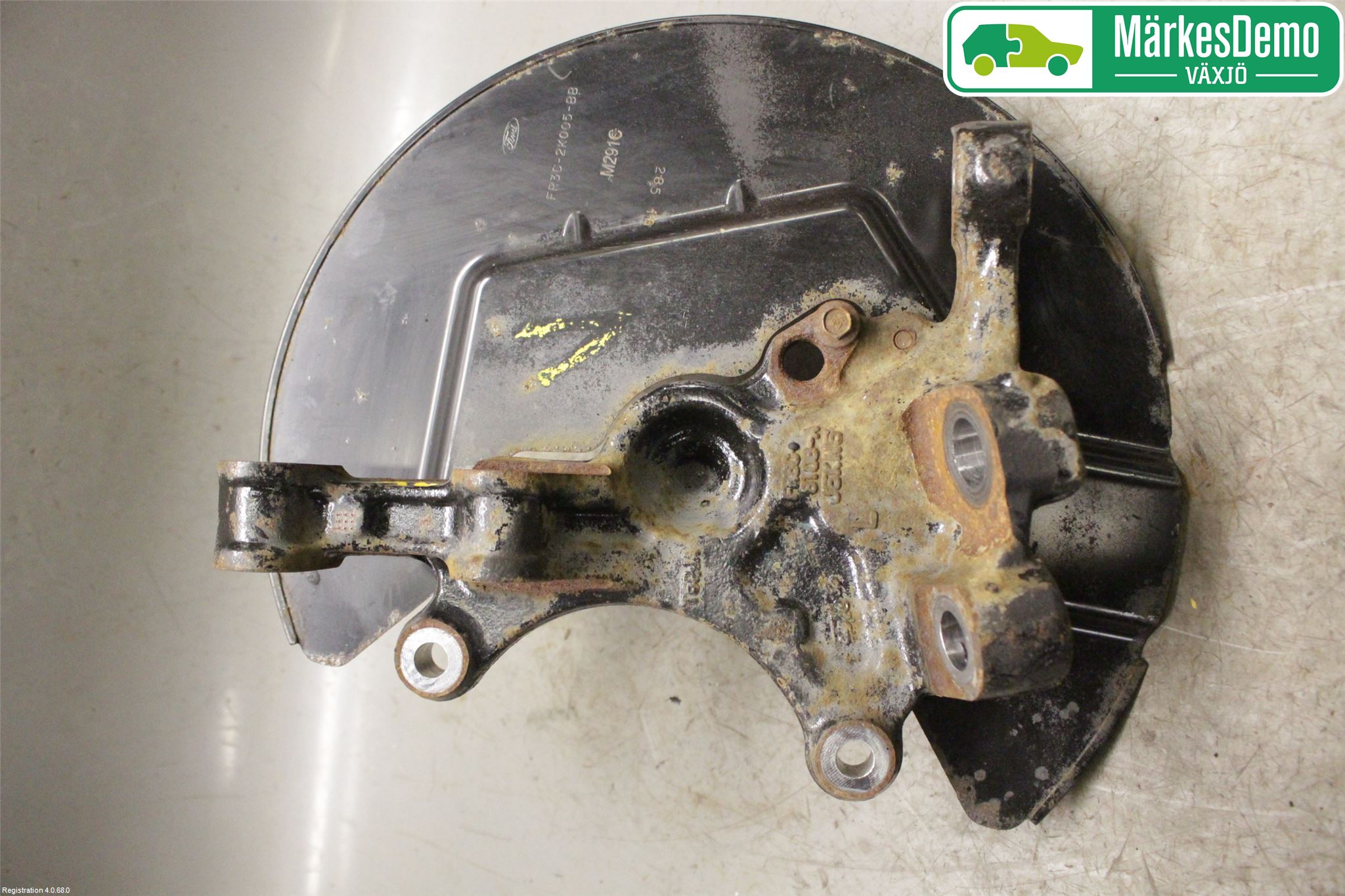 Ford MUSTANG VI 15-22 Spindel Vf