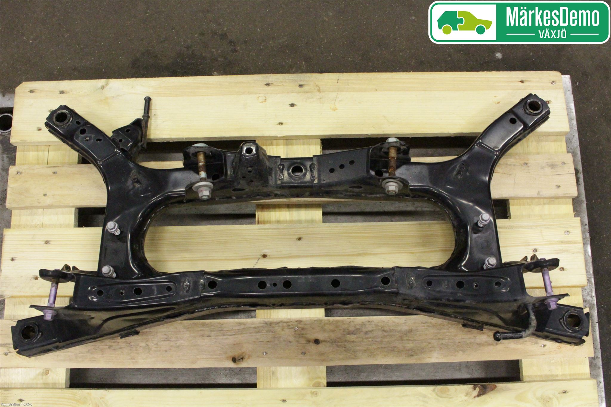 Toyota PRIUS (ZVW50) 16-21 Bakaksel Feste Travers-Ramme
