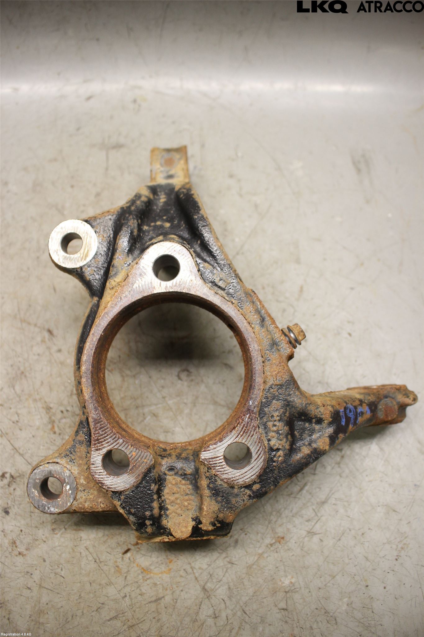 Toyota COROLLA 19- Spindel Vf