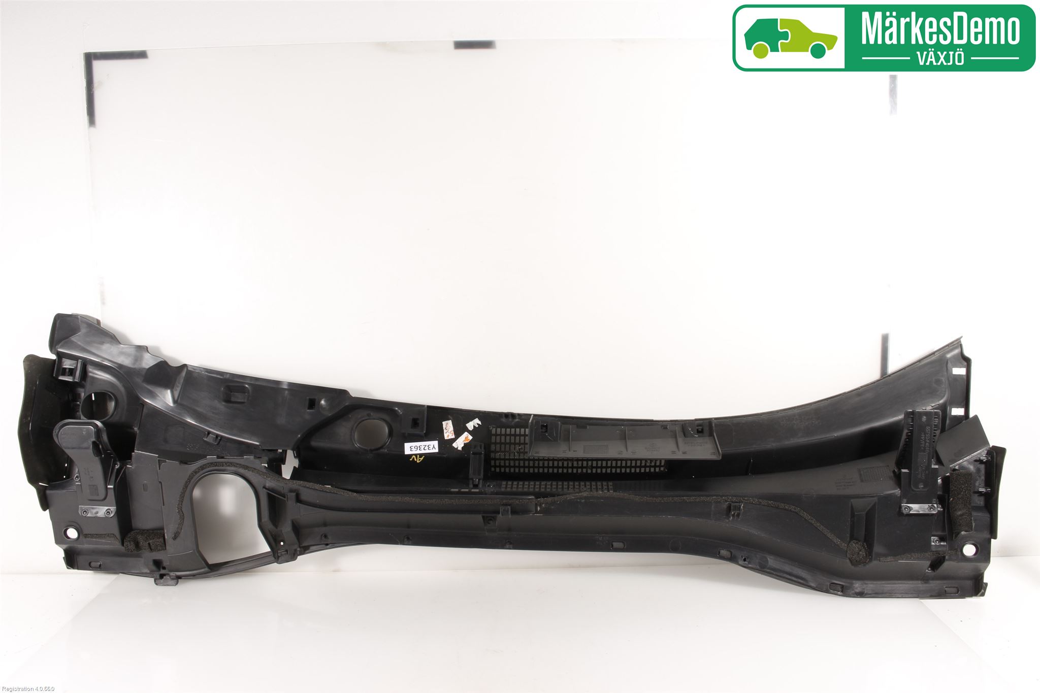 Toyota C-HR 16-23 Visker Deksel-Grill-Under Frr