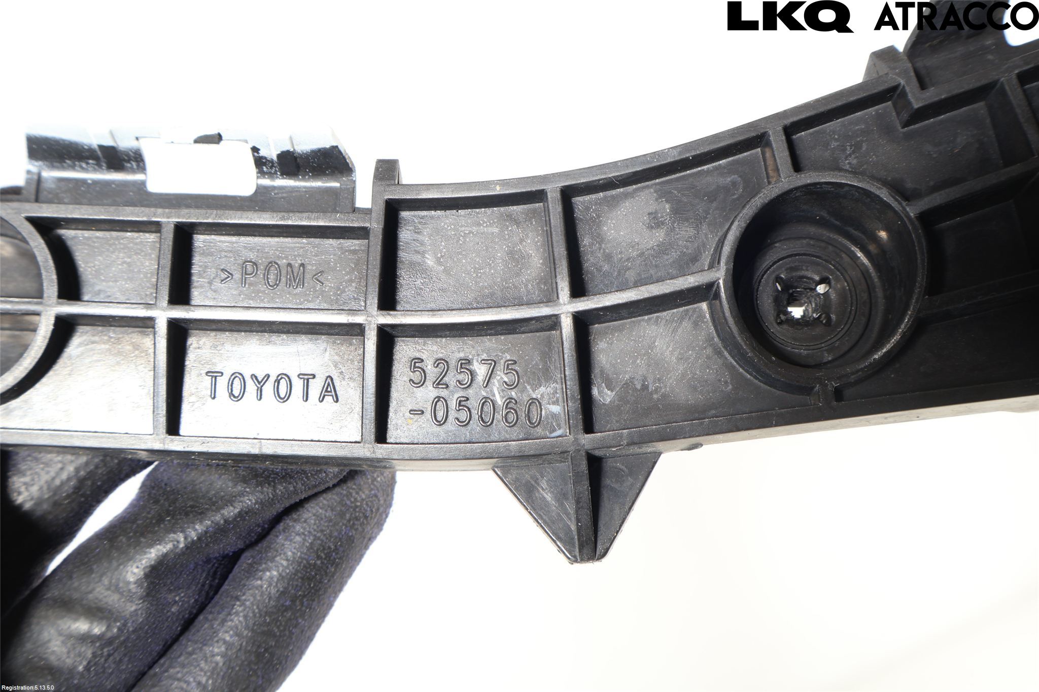 Toyota AVENSIS 09-15 Støtfangerfeste Bak Høyre